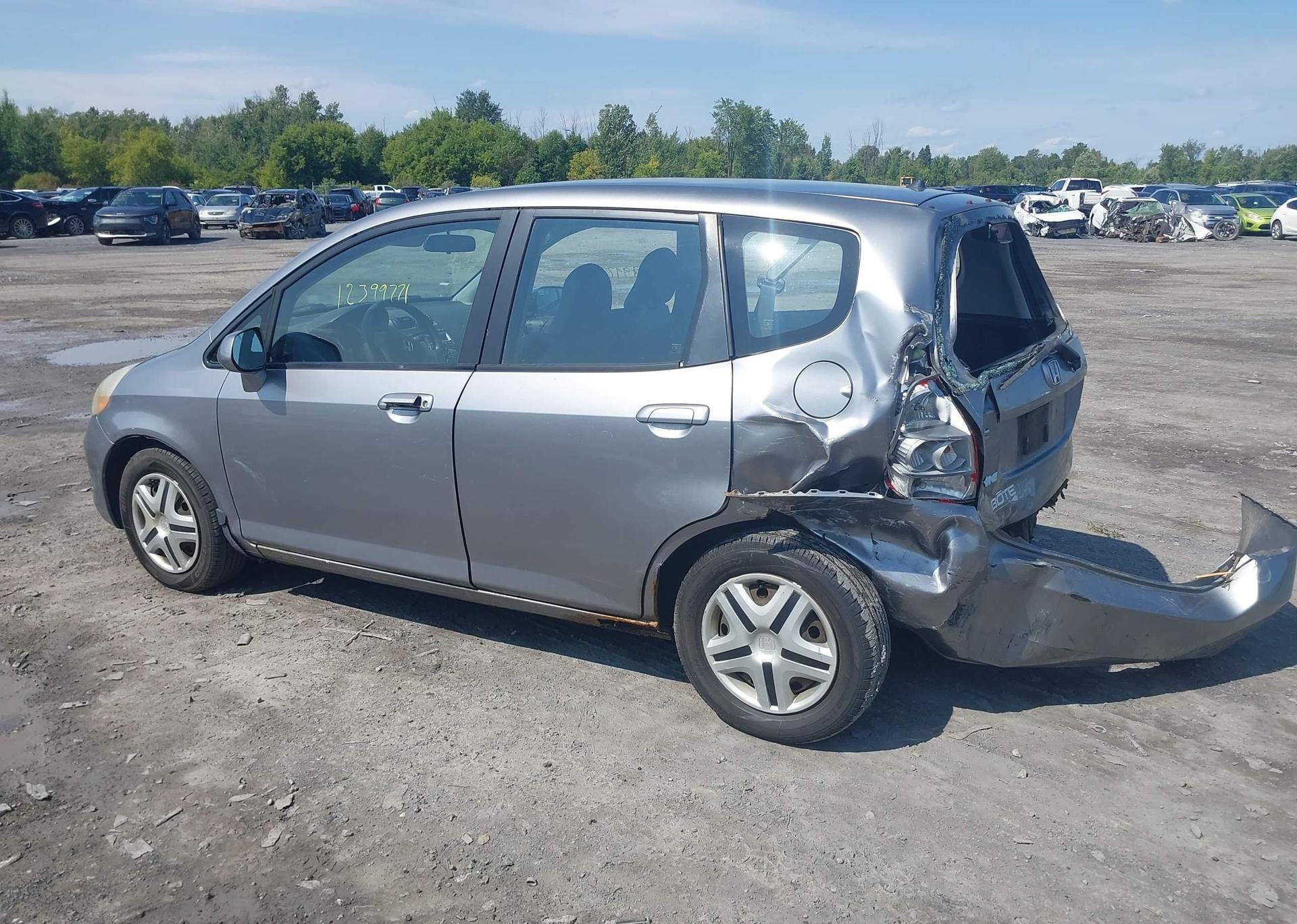 2007 HONDA FIT