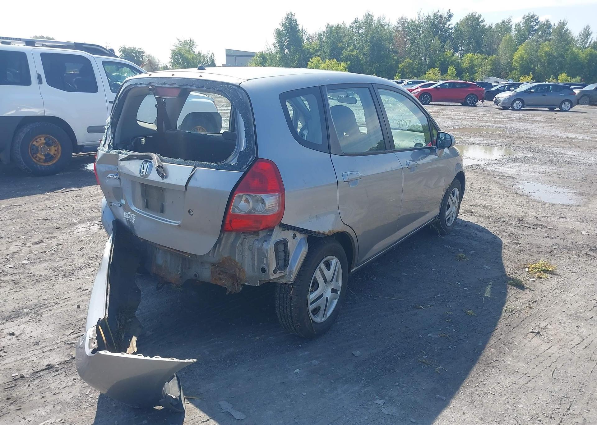 2007 HONDA FIT