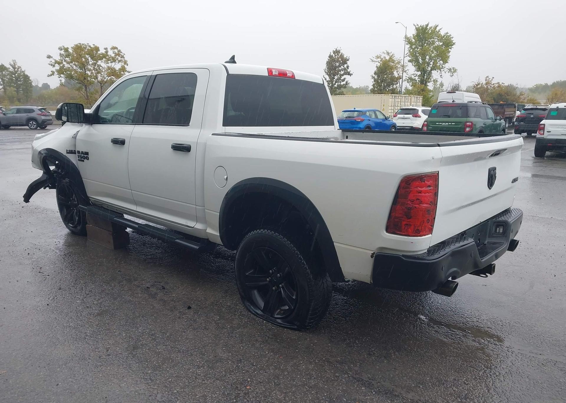 2022 RAM 1500 CLASSIC SLT