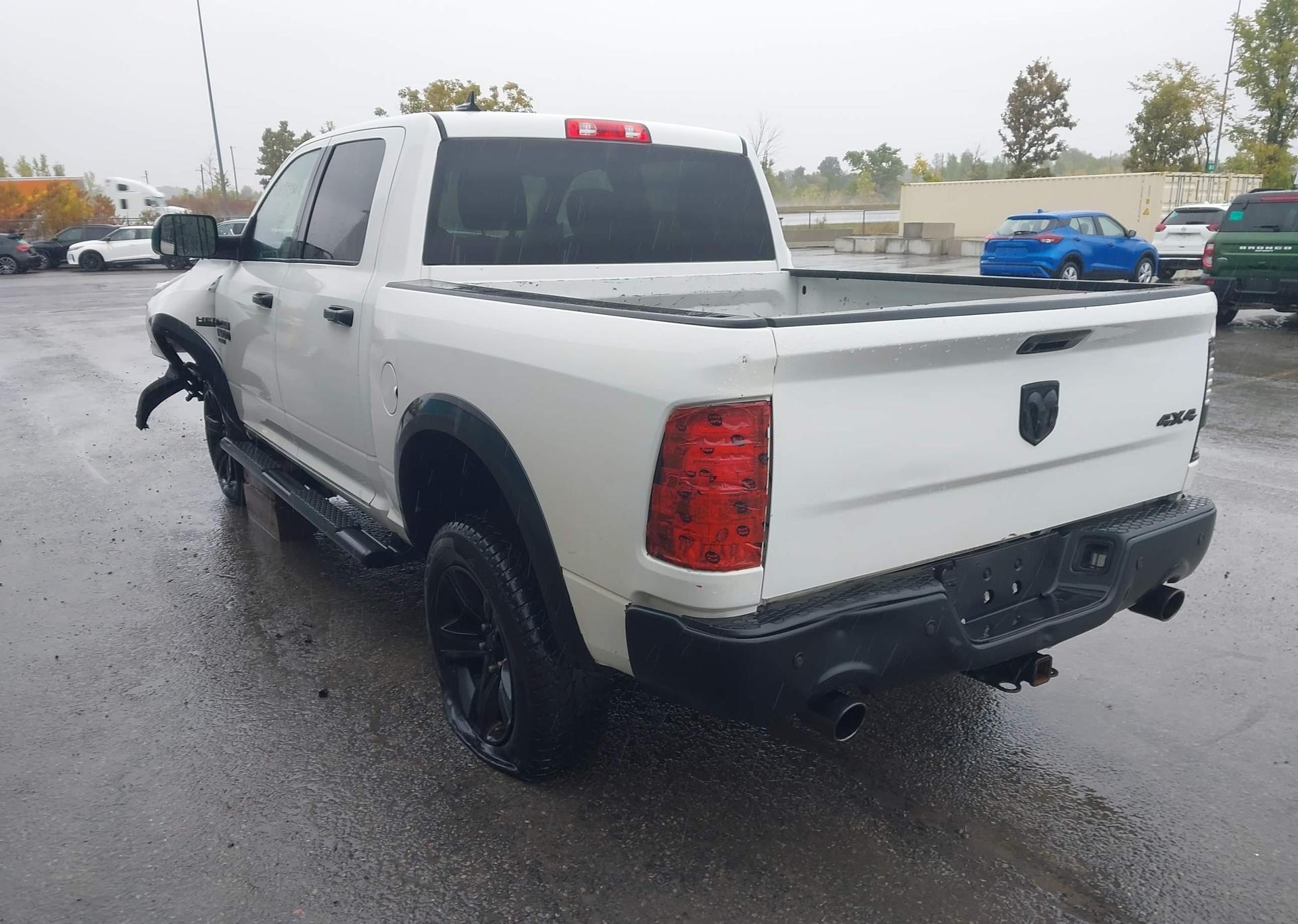 2022 RAM 1500 CLASSIC SLT