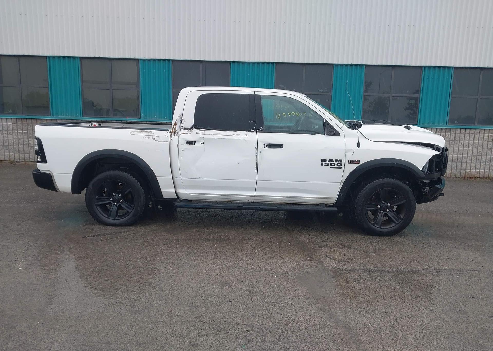 2022 RAM 1500 CLASSIC SLT