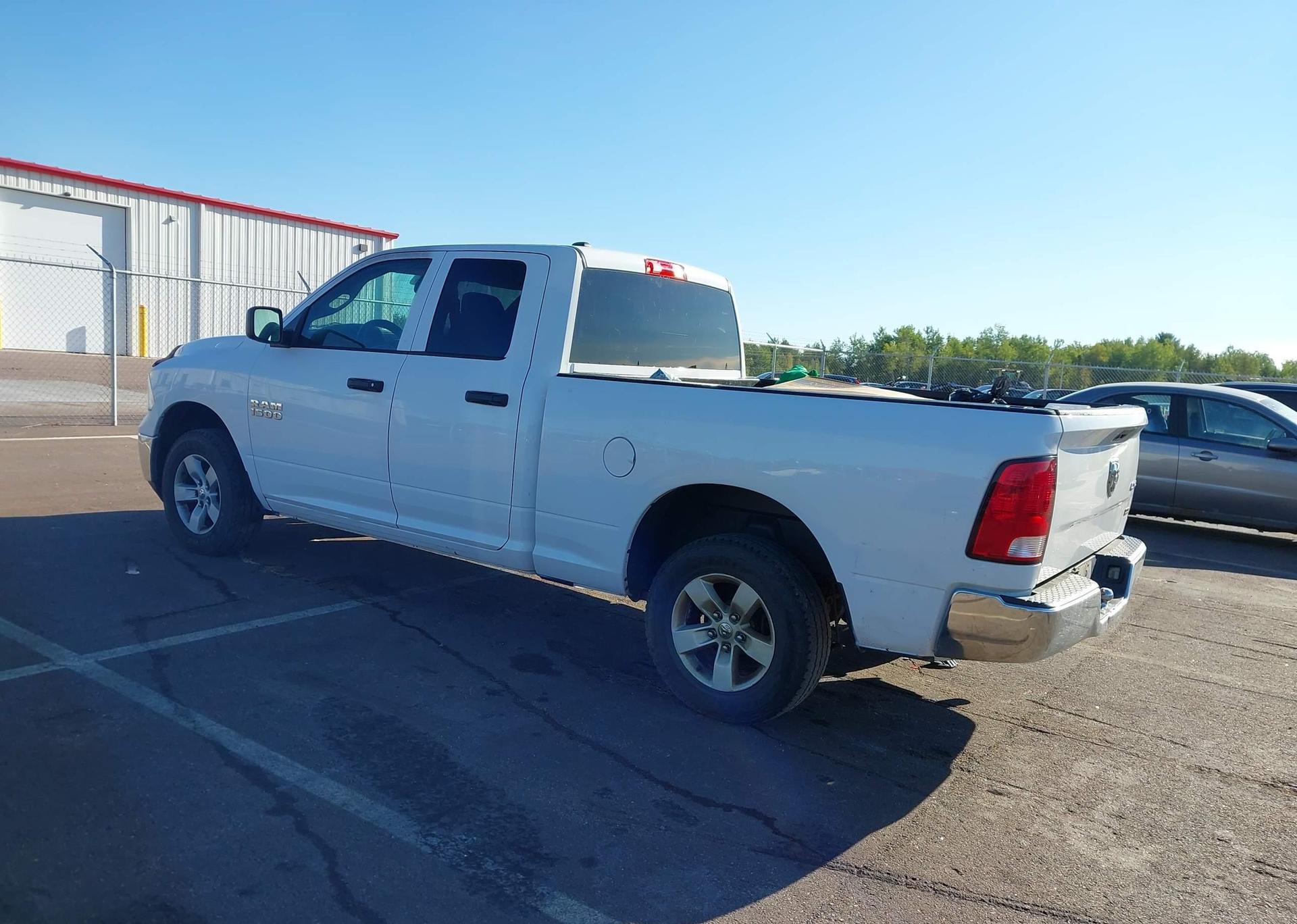2017 RAM 1500 ST