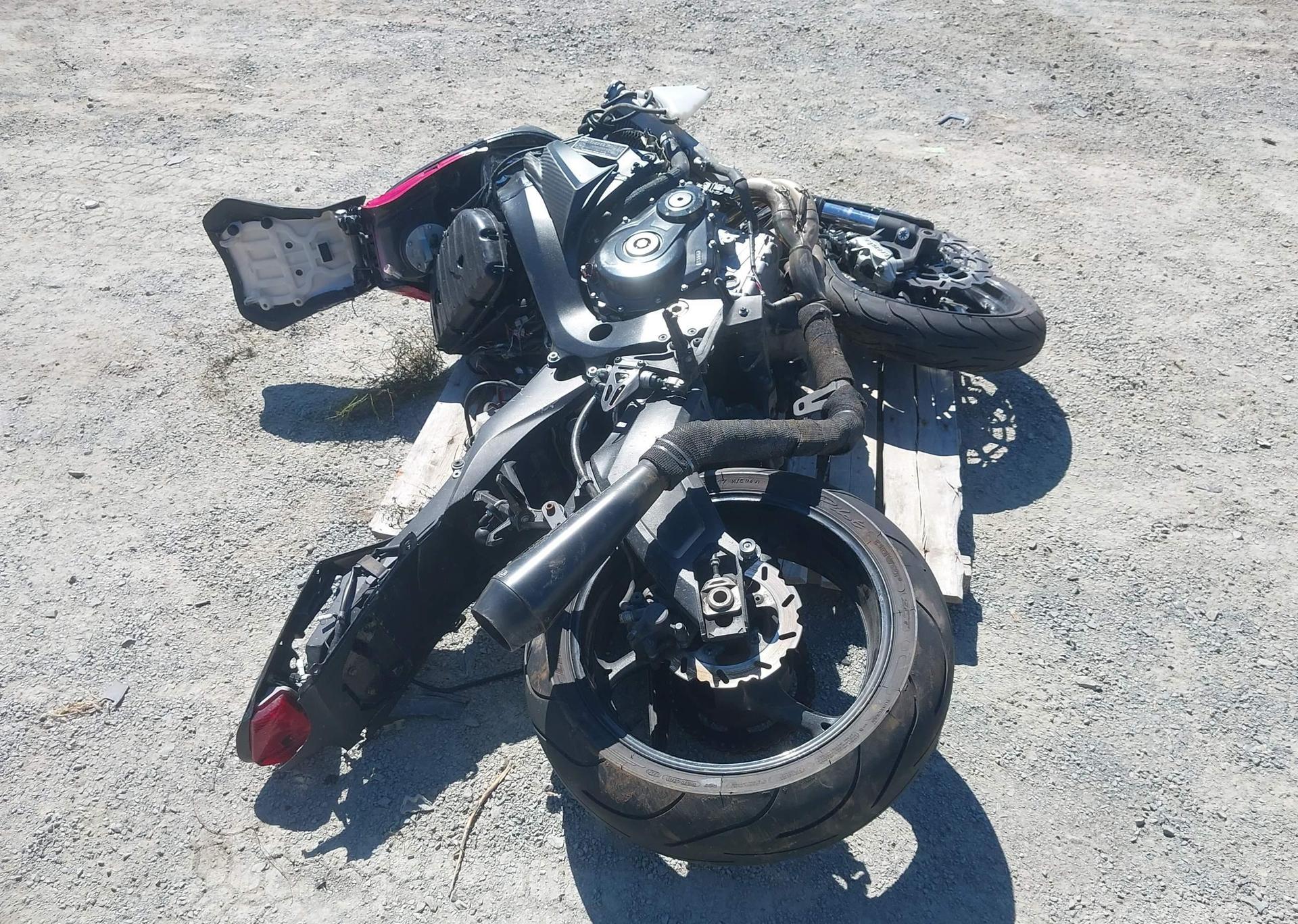 2012 SUZUKI GSX-R600