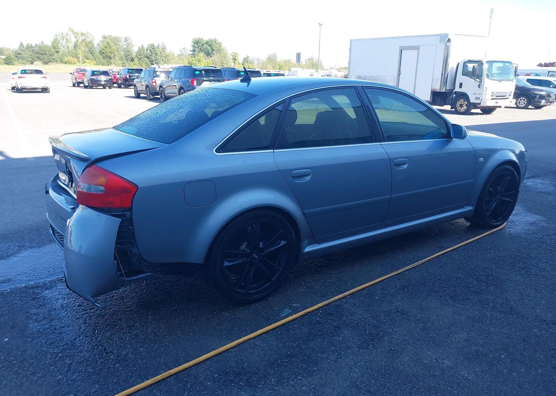 2004 AUDI RS6