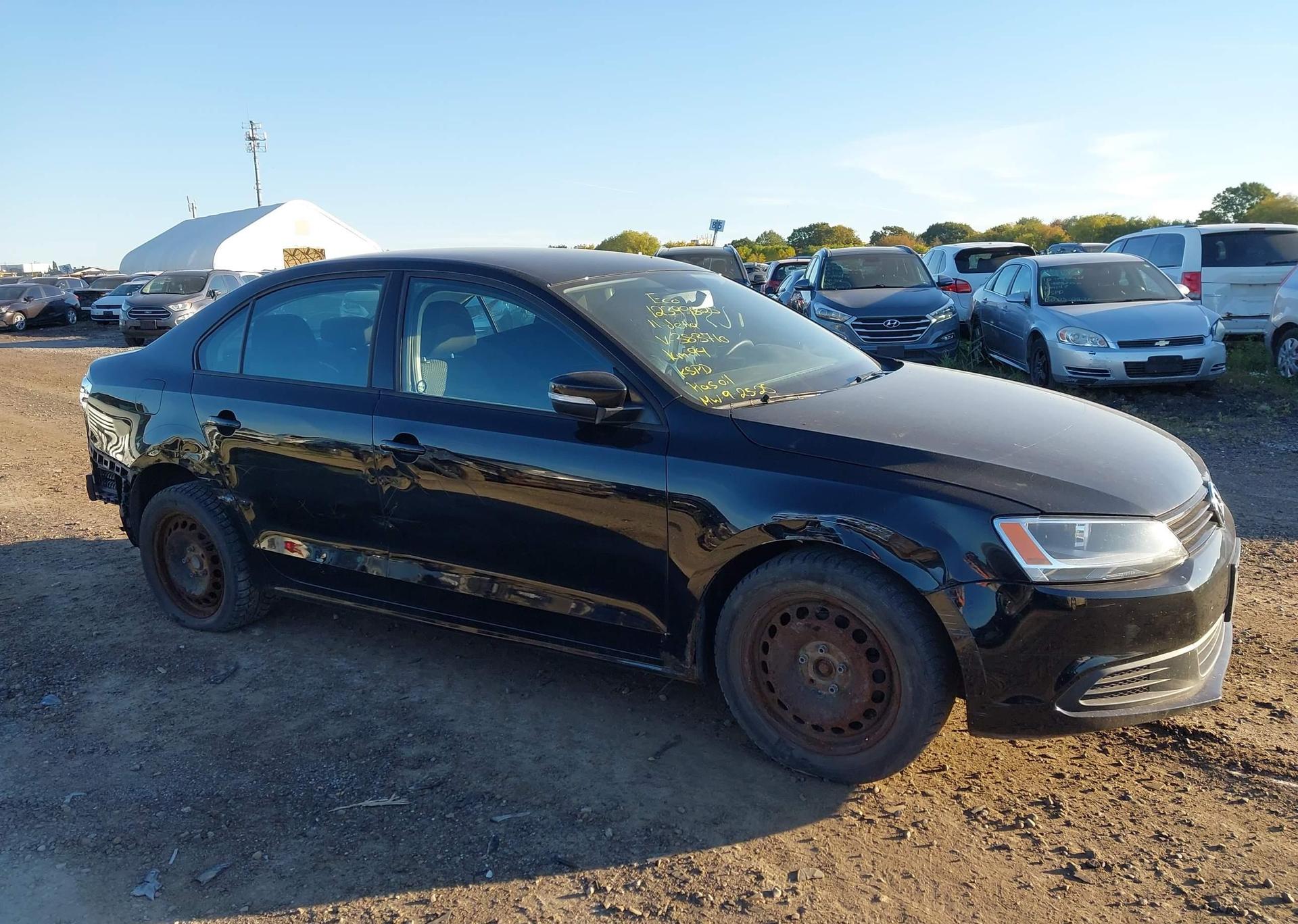 2011 VOLKSWAGEN JETTA 2.0L COMFORTLINE