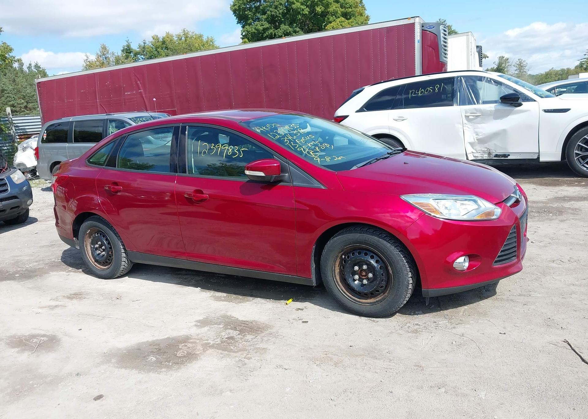 2013 FORD FOCUS SE