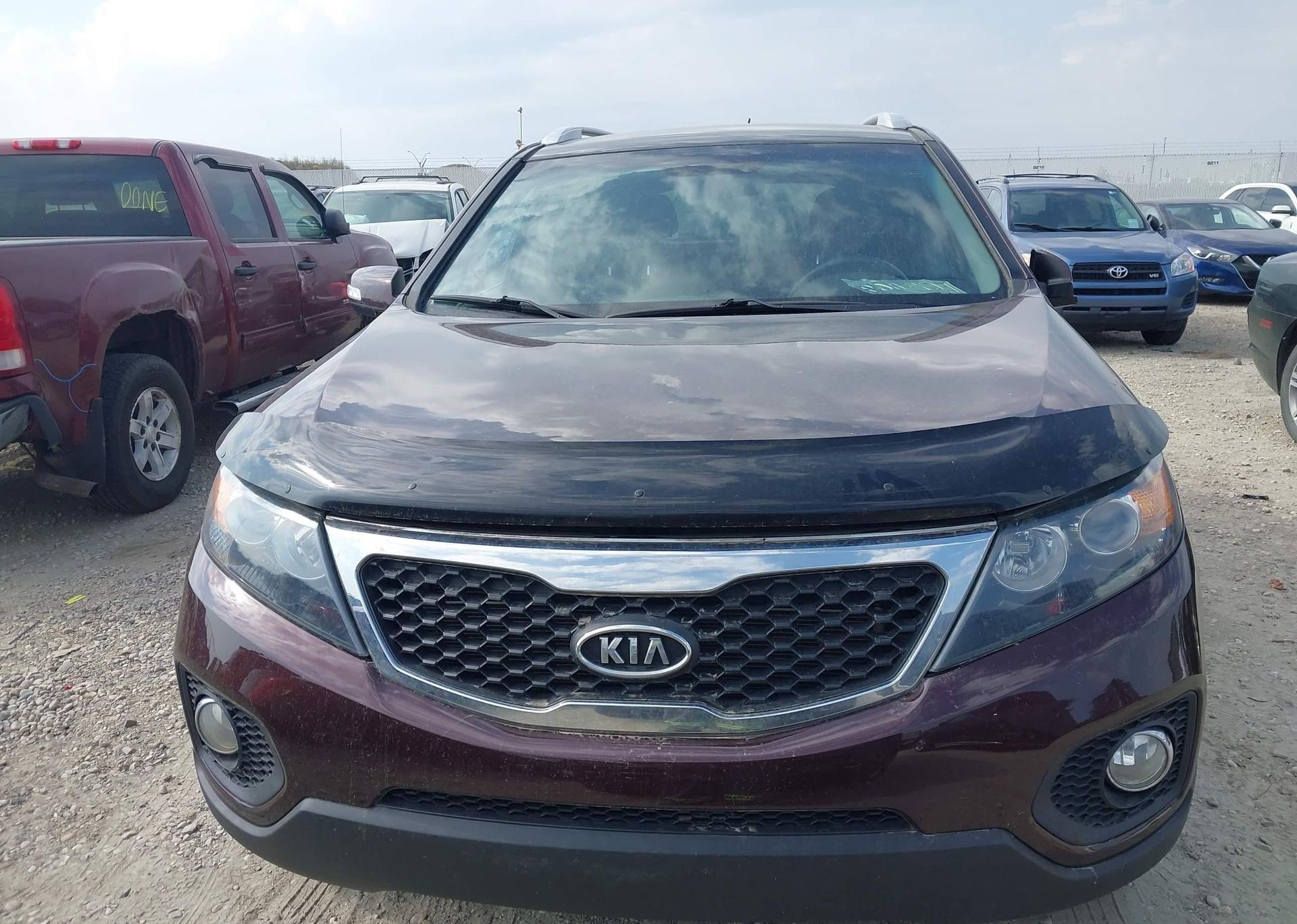 2012 KIA SORENTO LX V6