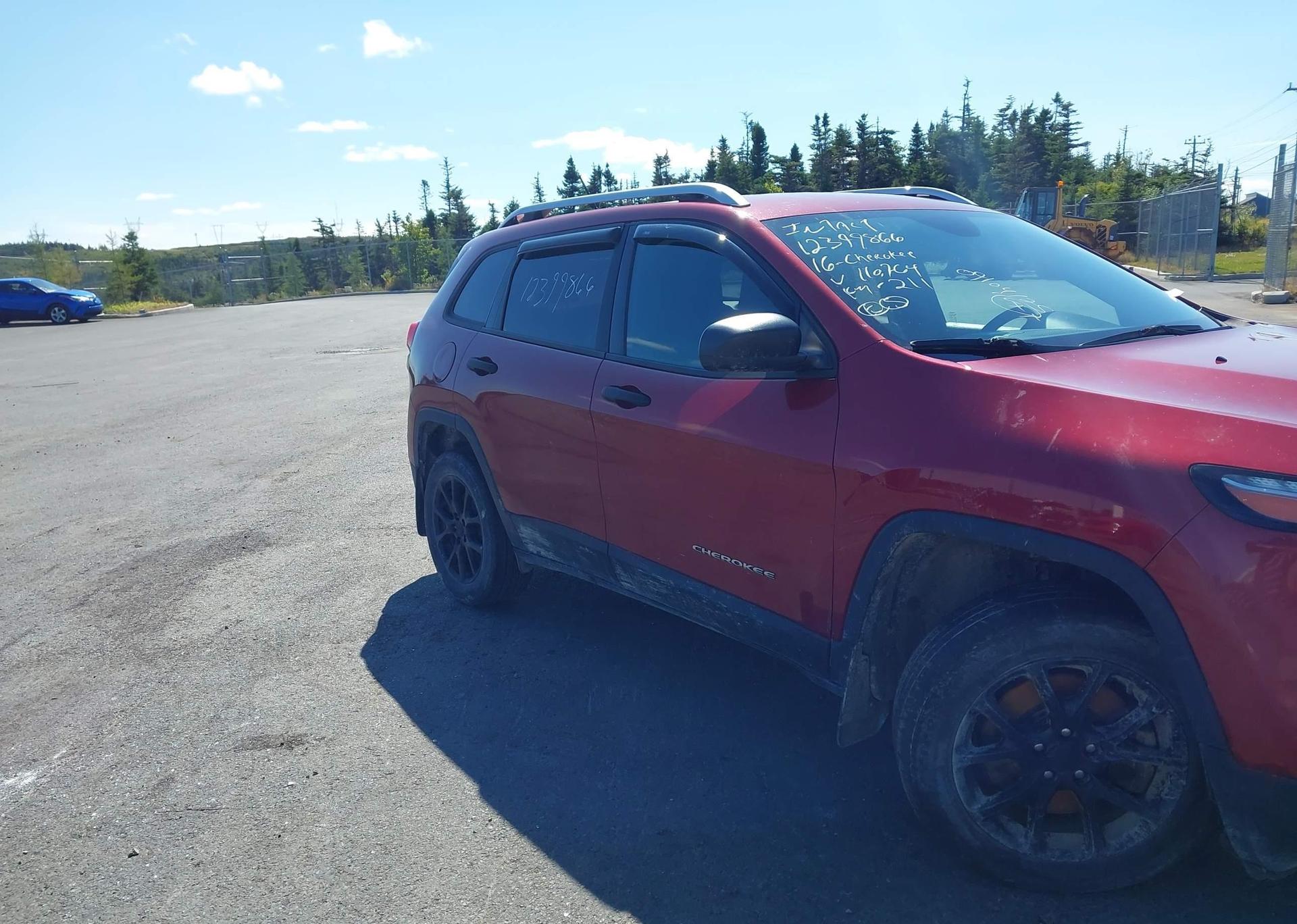 2016 JEEP CHEROKEE SPORT