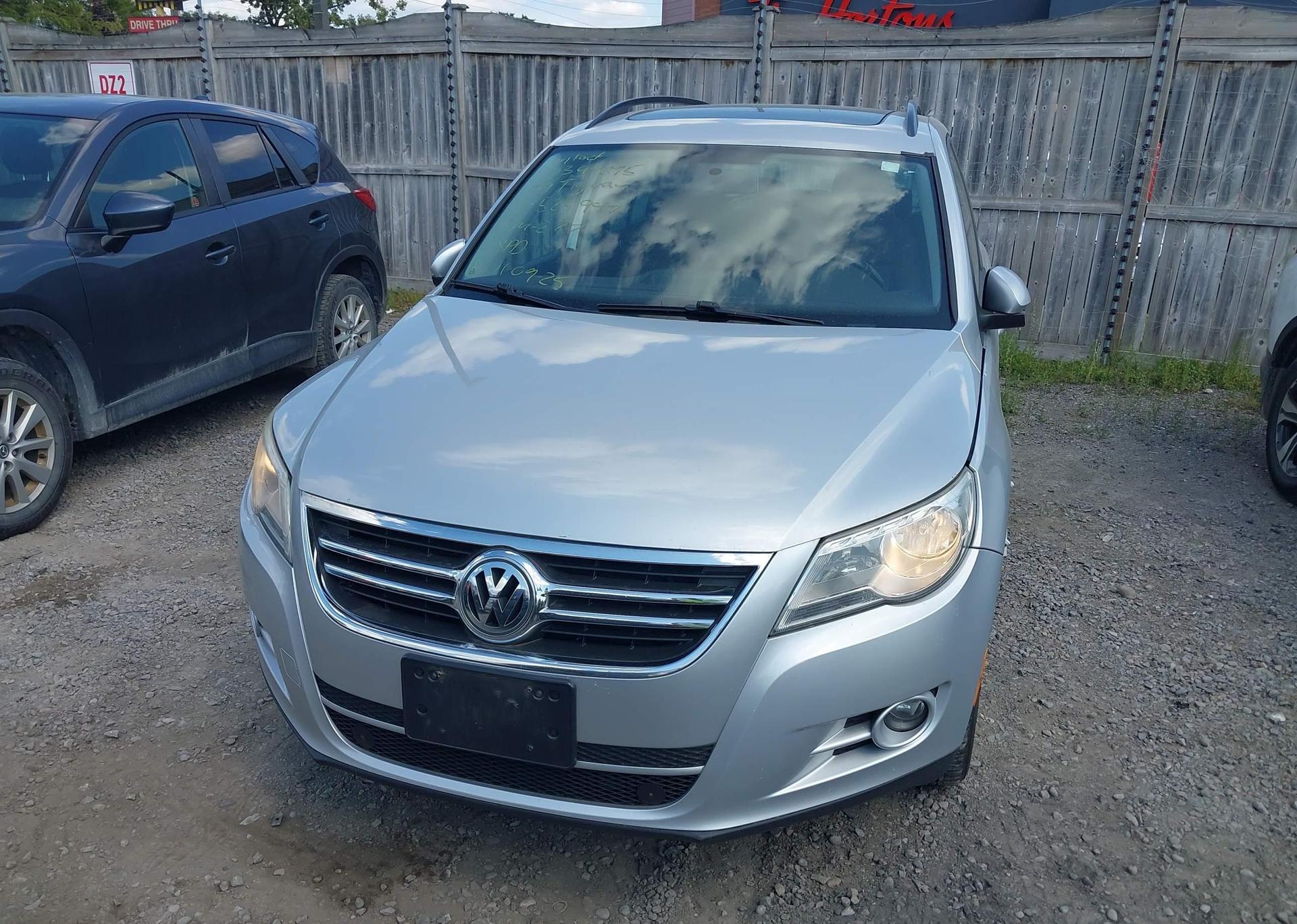 2009 VOLKSWAGEN TIGUAN