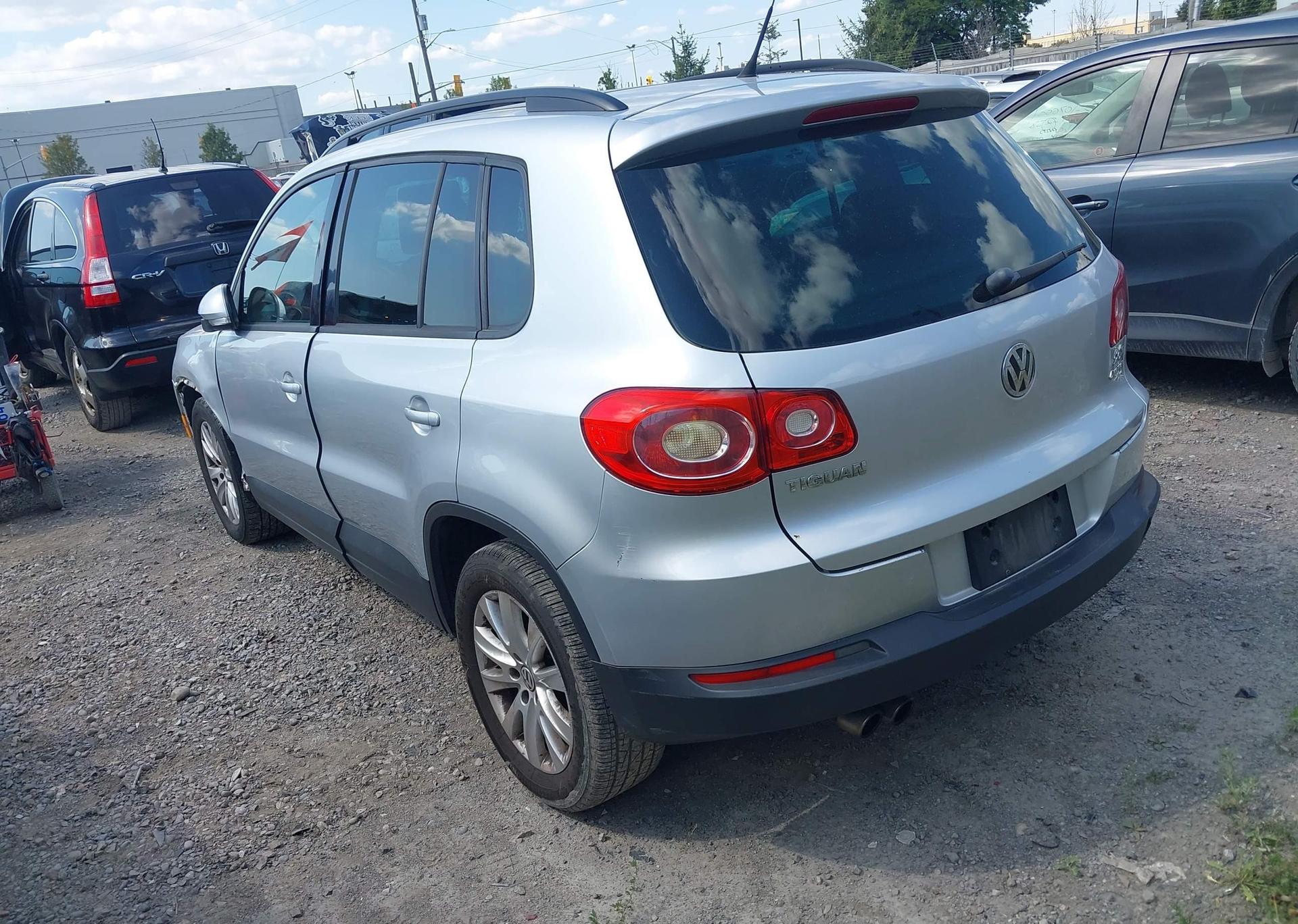 2009 VOLKSWAGEN TIGUAN