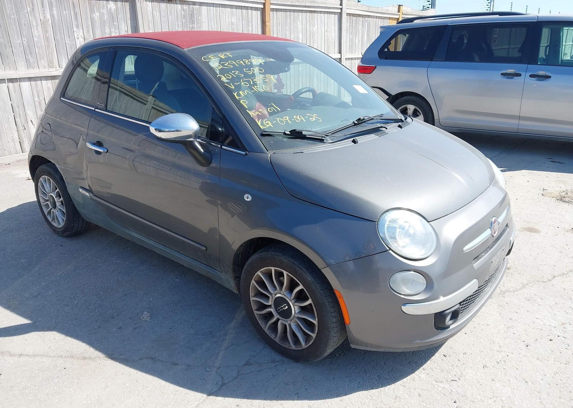 2013 FIAT 500 LOUNGE