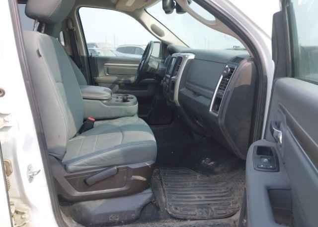 2016 RAM 1500 SLT