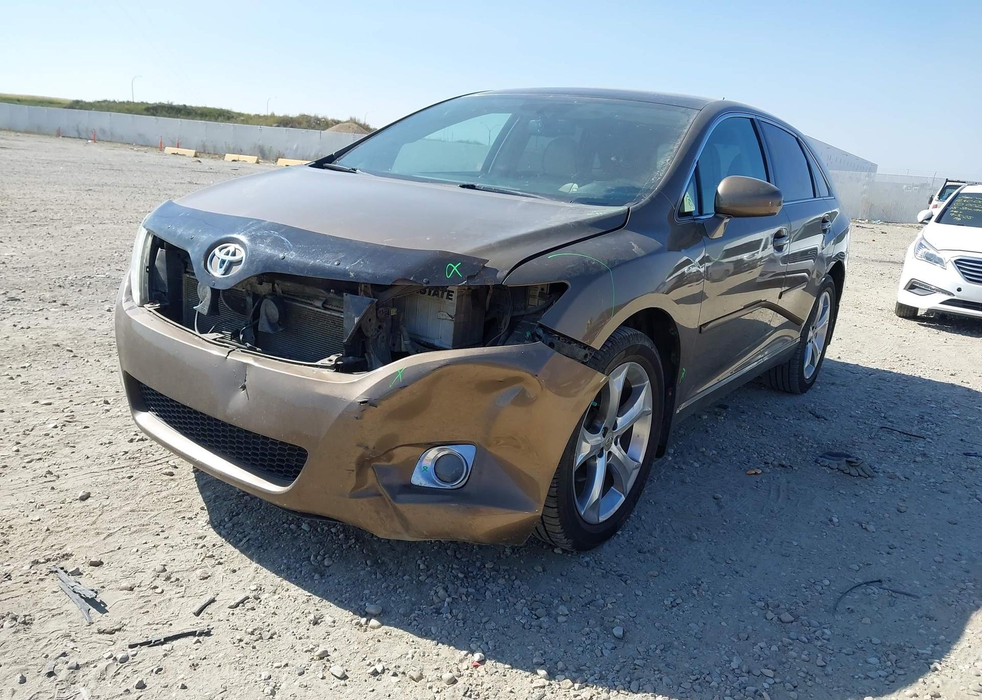 2011 TOYOTA VENZA BASE V6