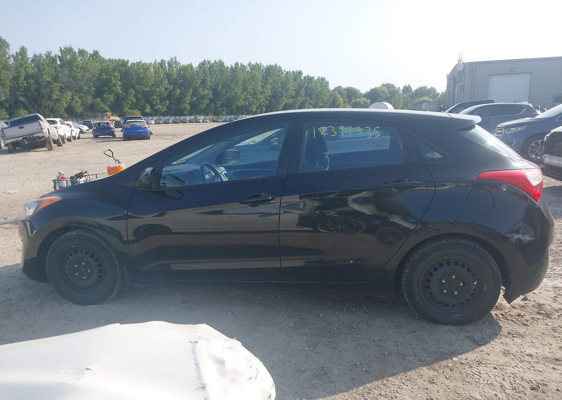2013 HYUNDAI ELANTRA GT GLS