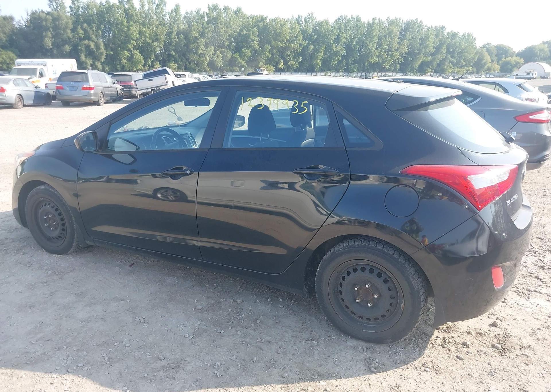 2013 HYUNDAI ELANTRA GT GLS