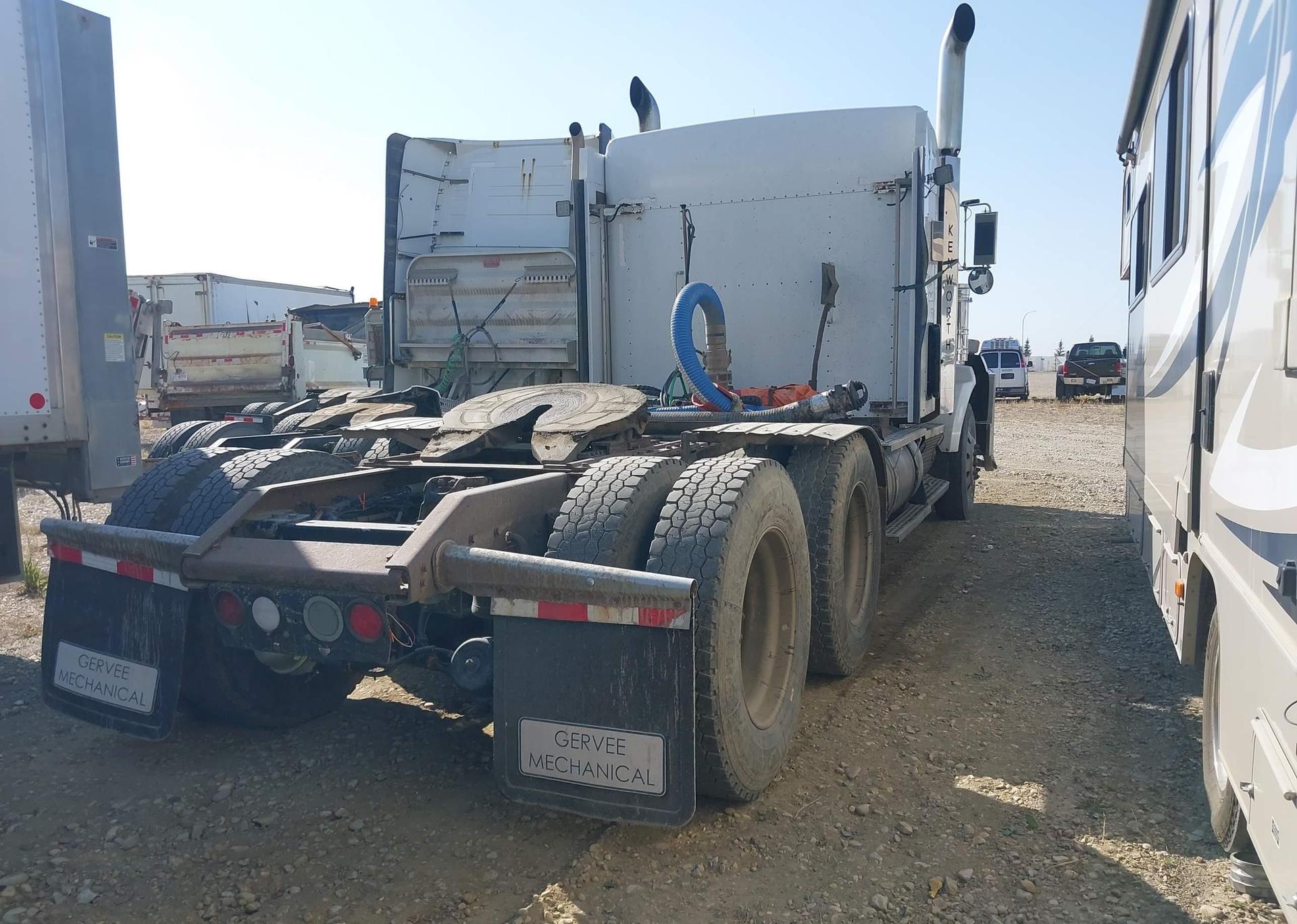 2011 KENWORTH CONSTRUCTION T800