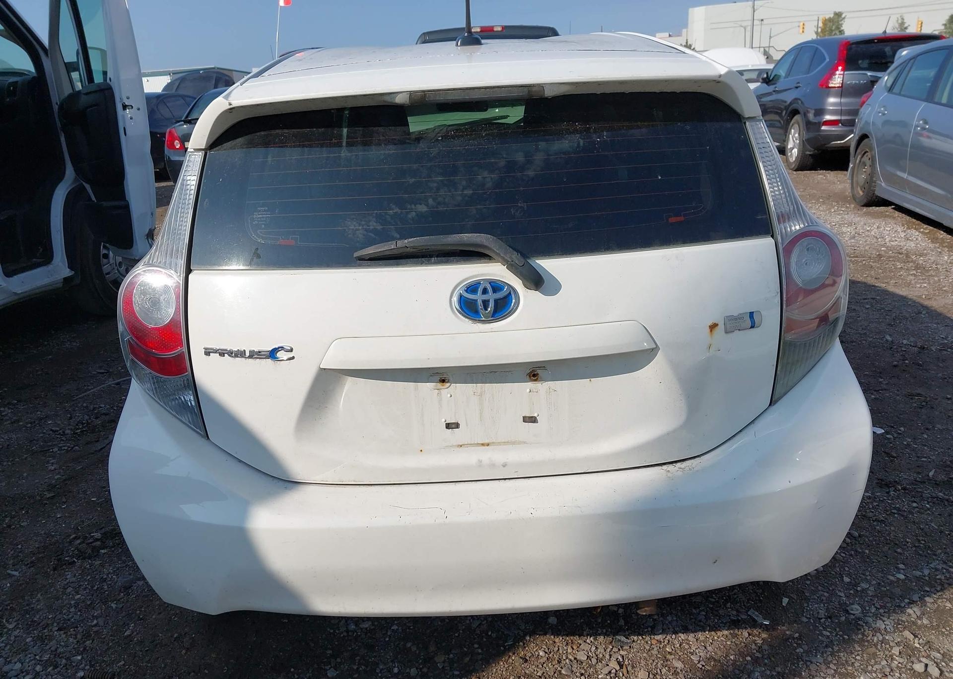2012 TOYOTA Prius c