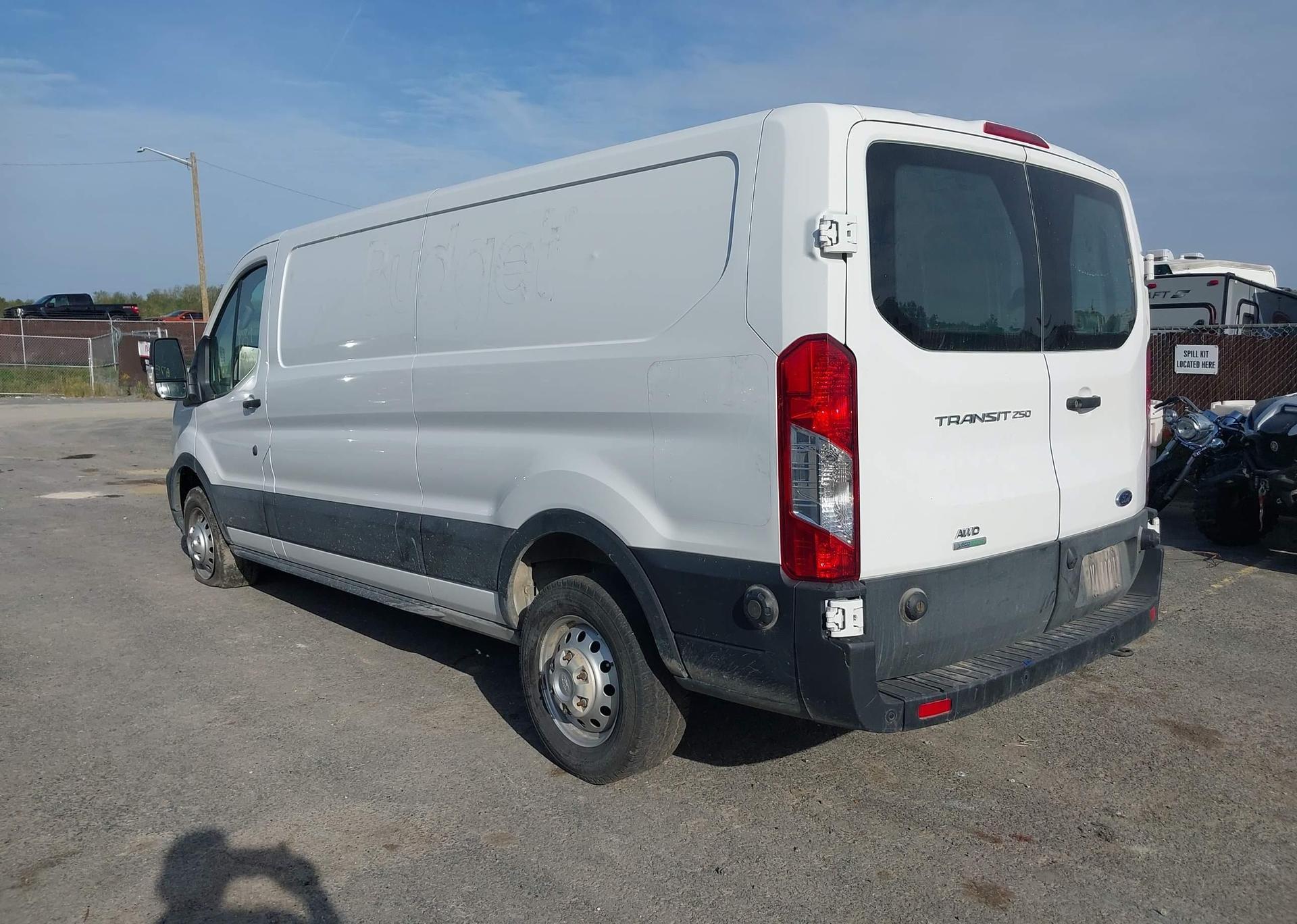 2022 FORD transit t-250