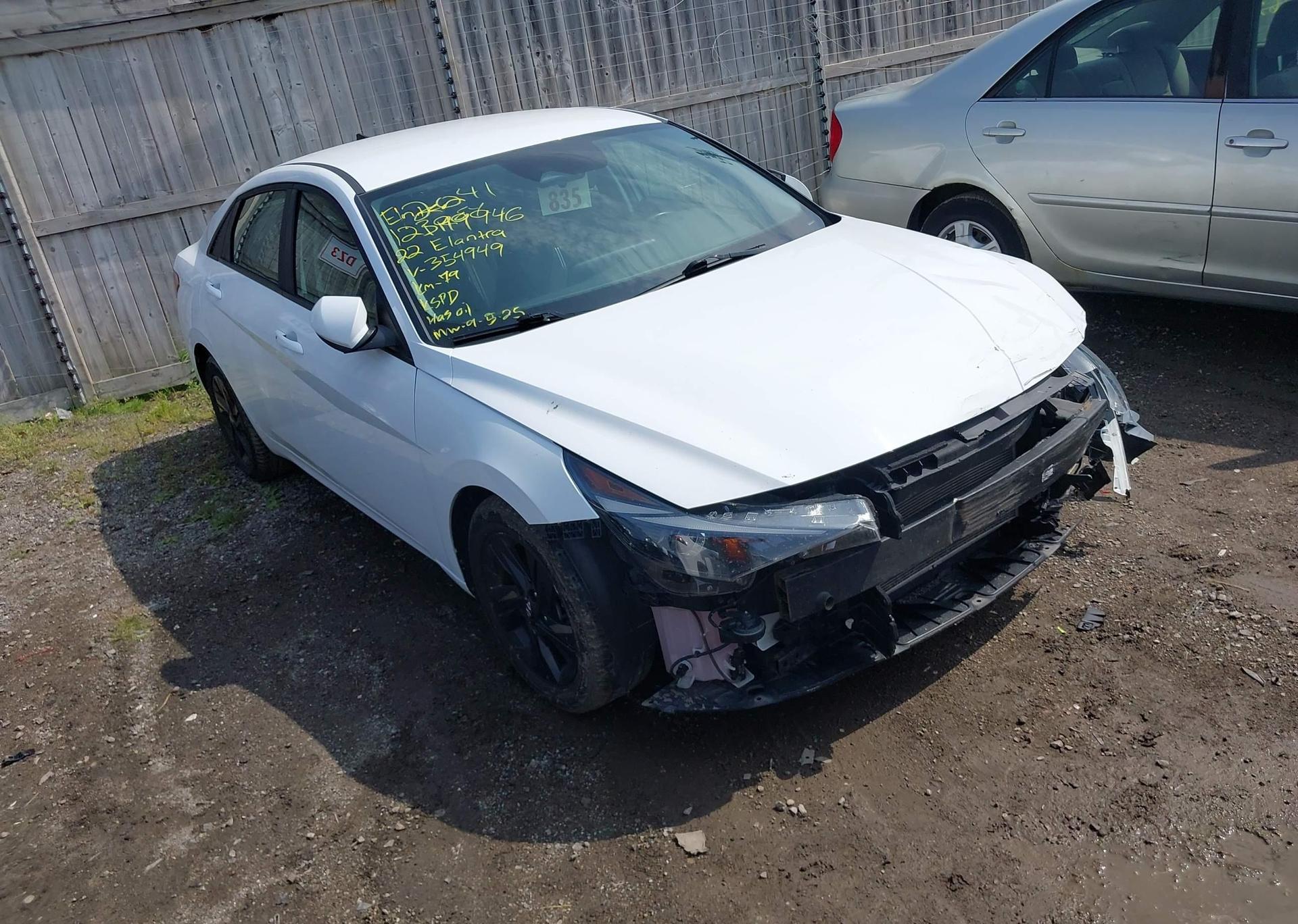 2022 HYUNDAI ELANTRA SEL