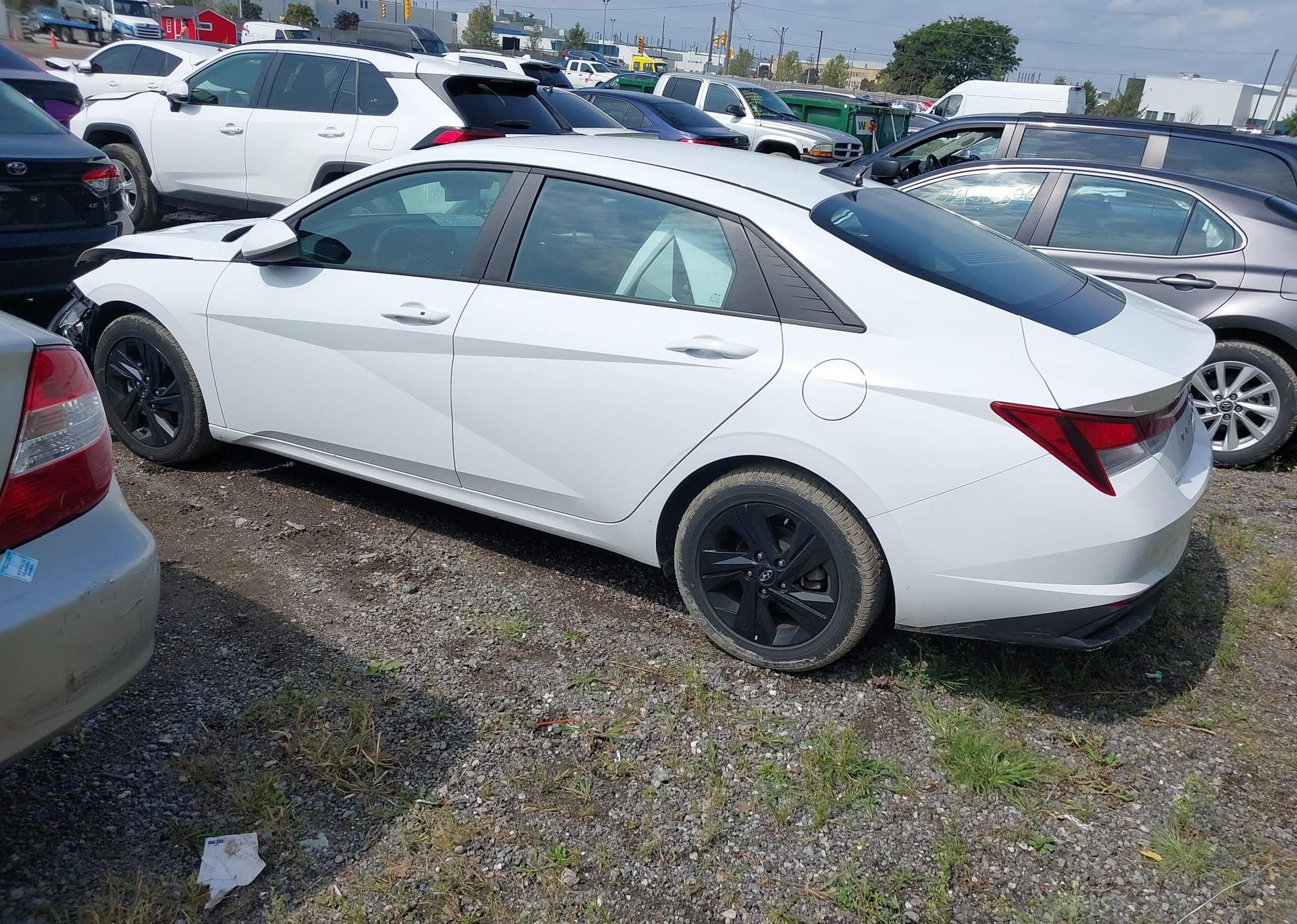 2022 HYUNDAI ELANTRA SEL