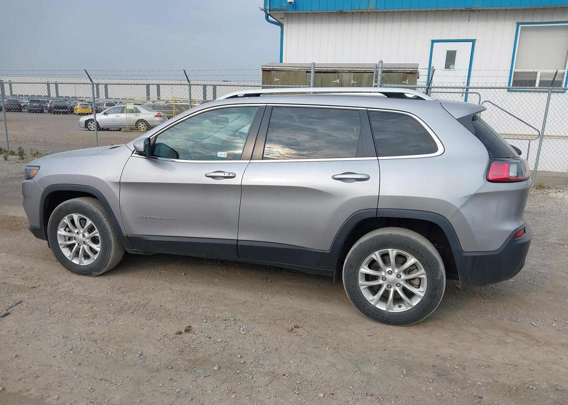 2020 JEEP CHEROKEE LATITUDE