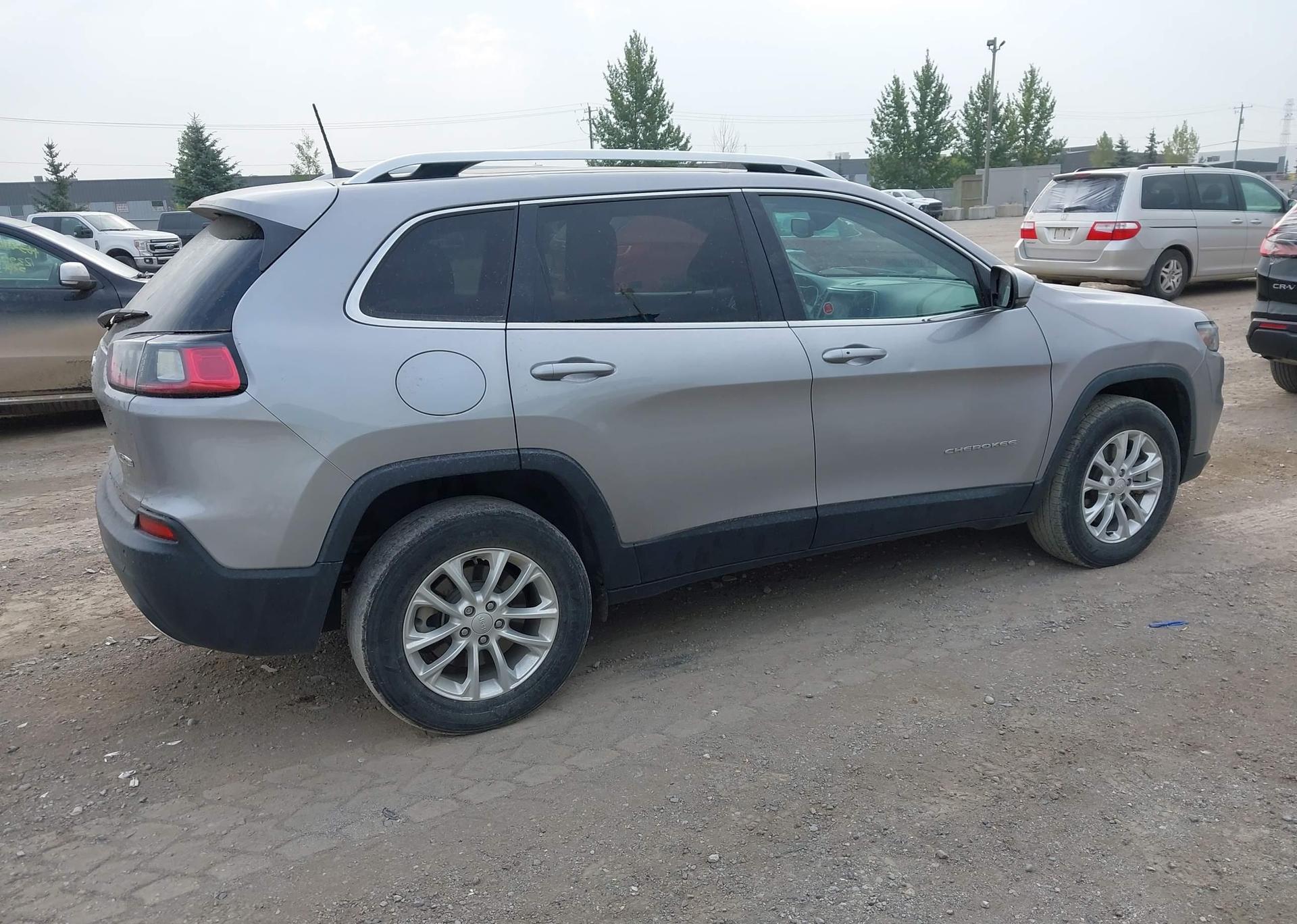 2020 JEEP CHEROKEE LATITUDE