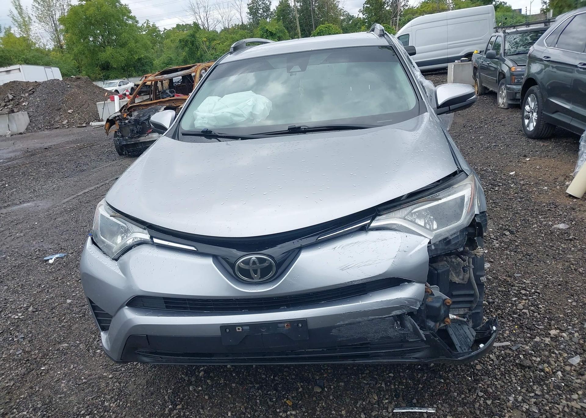 2017 TOYOTA RAV4 LE