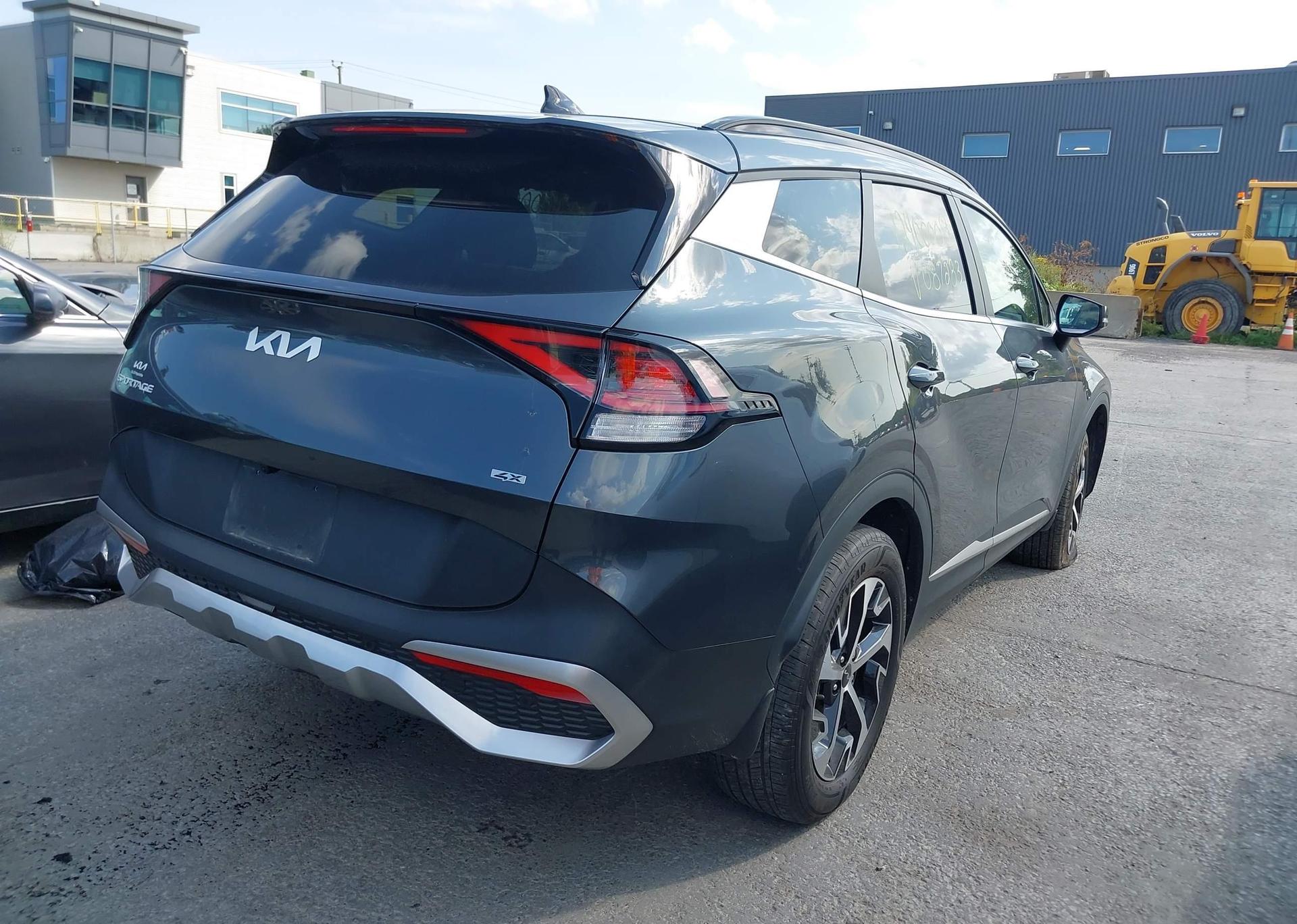 2023 KIA SPORTAGE EX