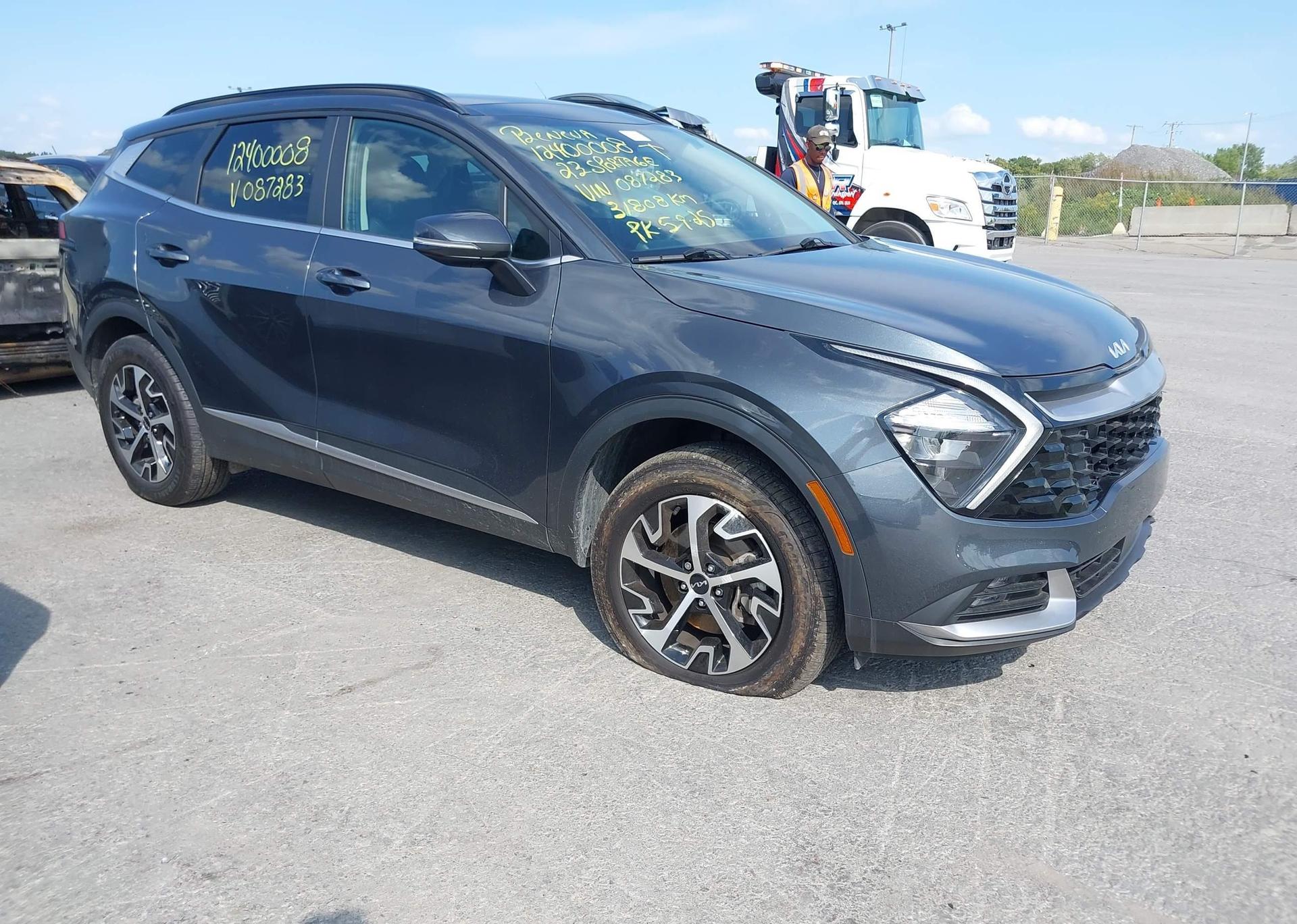 2023 KIA SPORTAGE EX