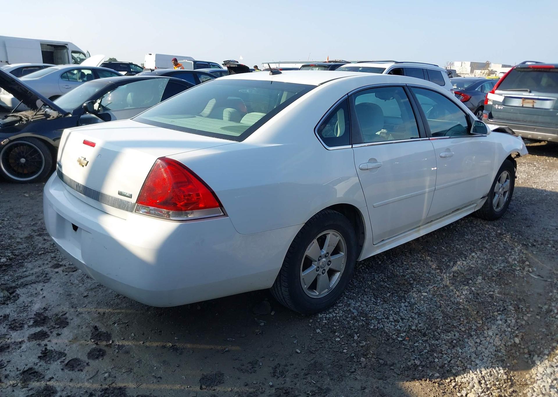 2010 CHEVROLET IMPALA LT