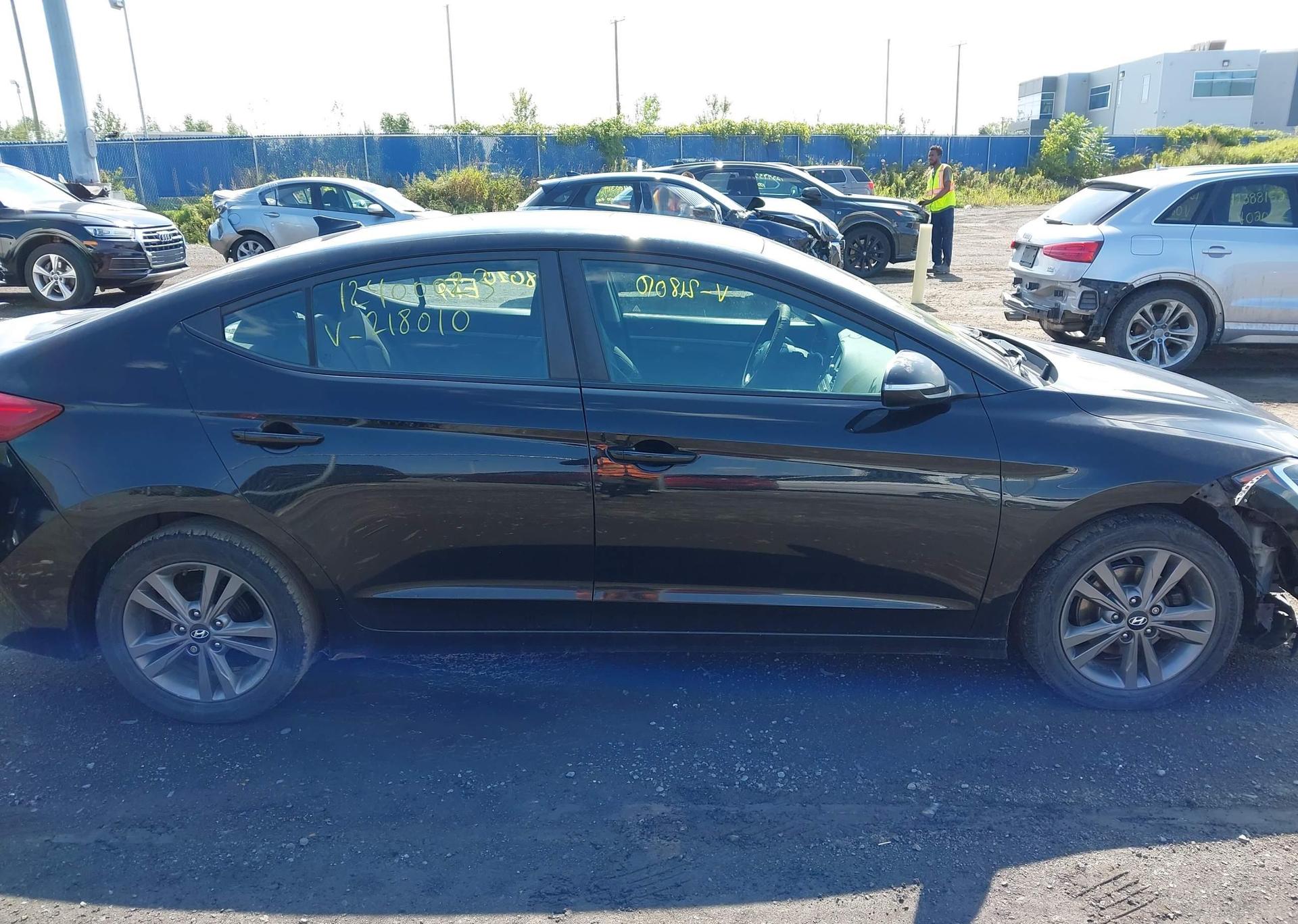 2017 HYUNDAI ELANTRA GL