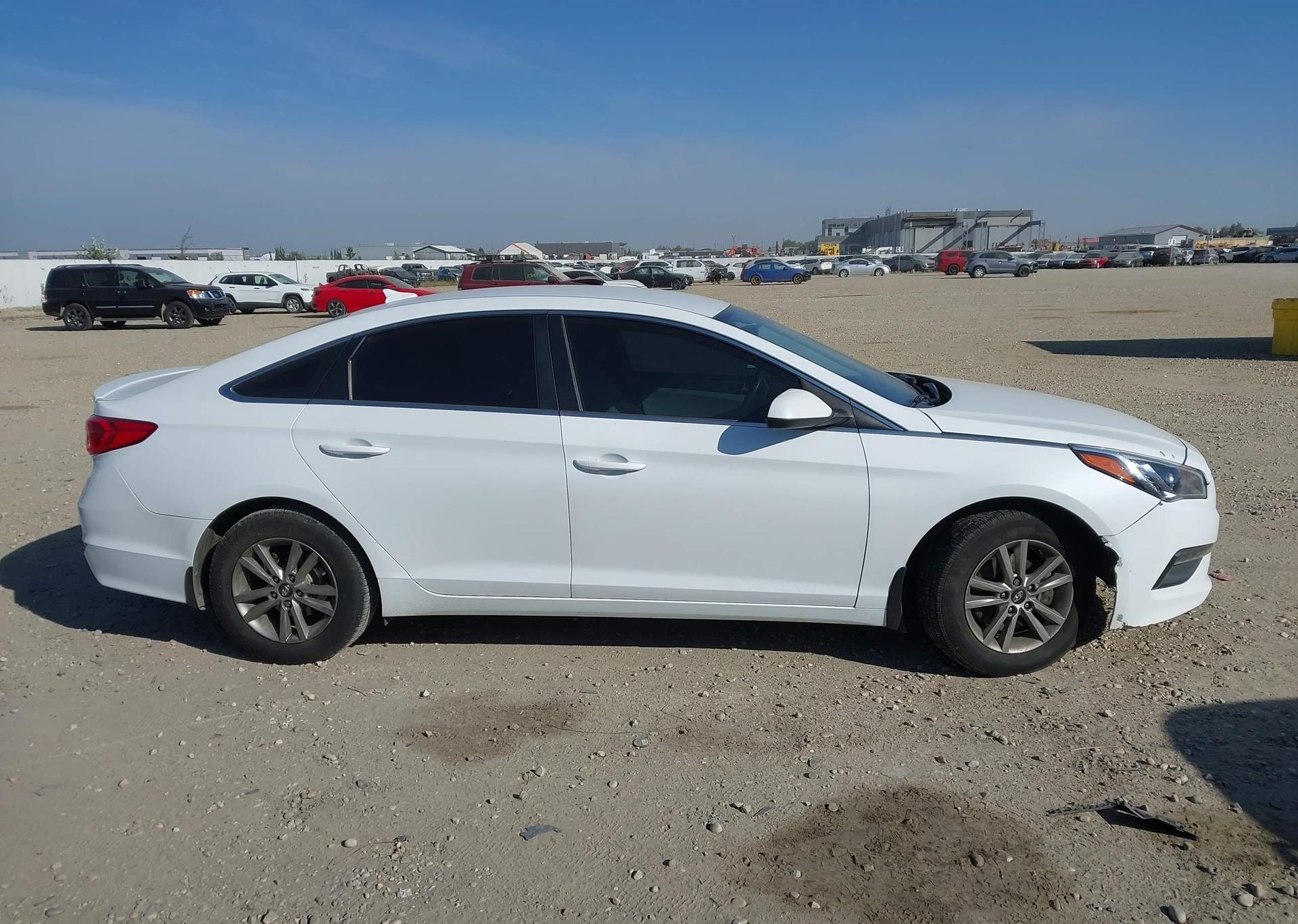2015 HYUNDAI SONATA GL