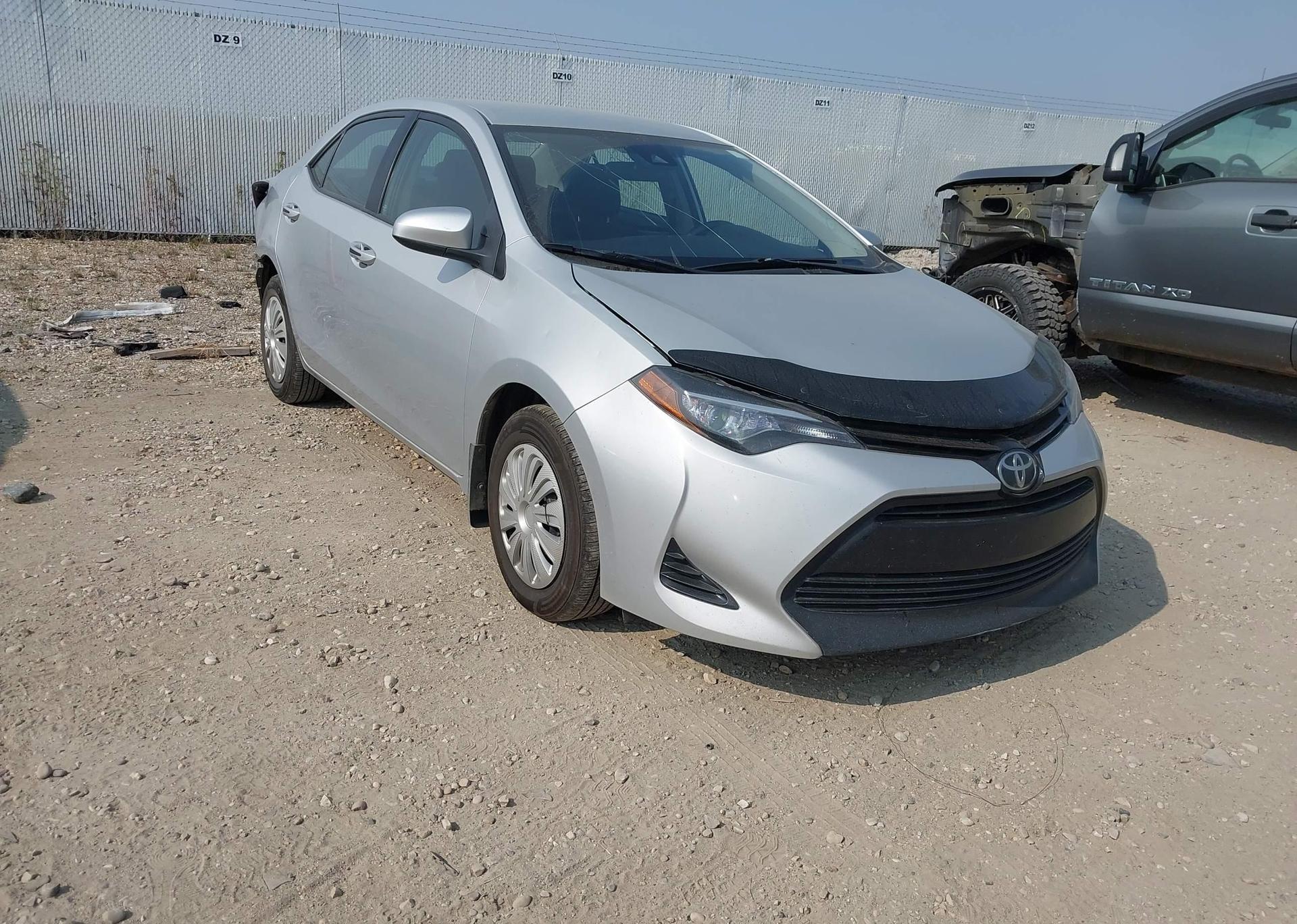 2017 TOYOTA COROLLA