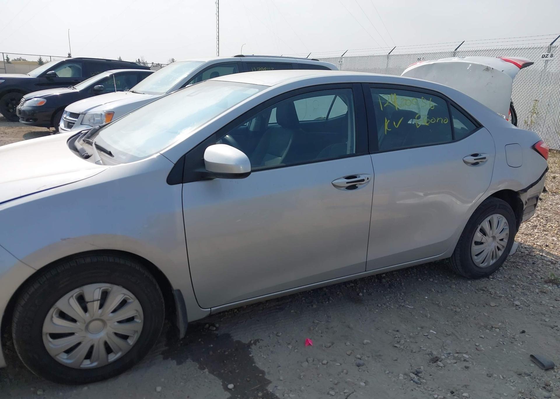 2017 TOYOTA COROLLA