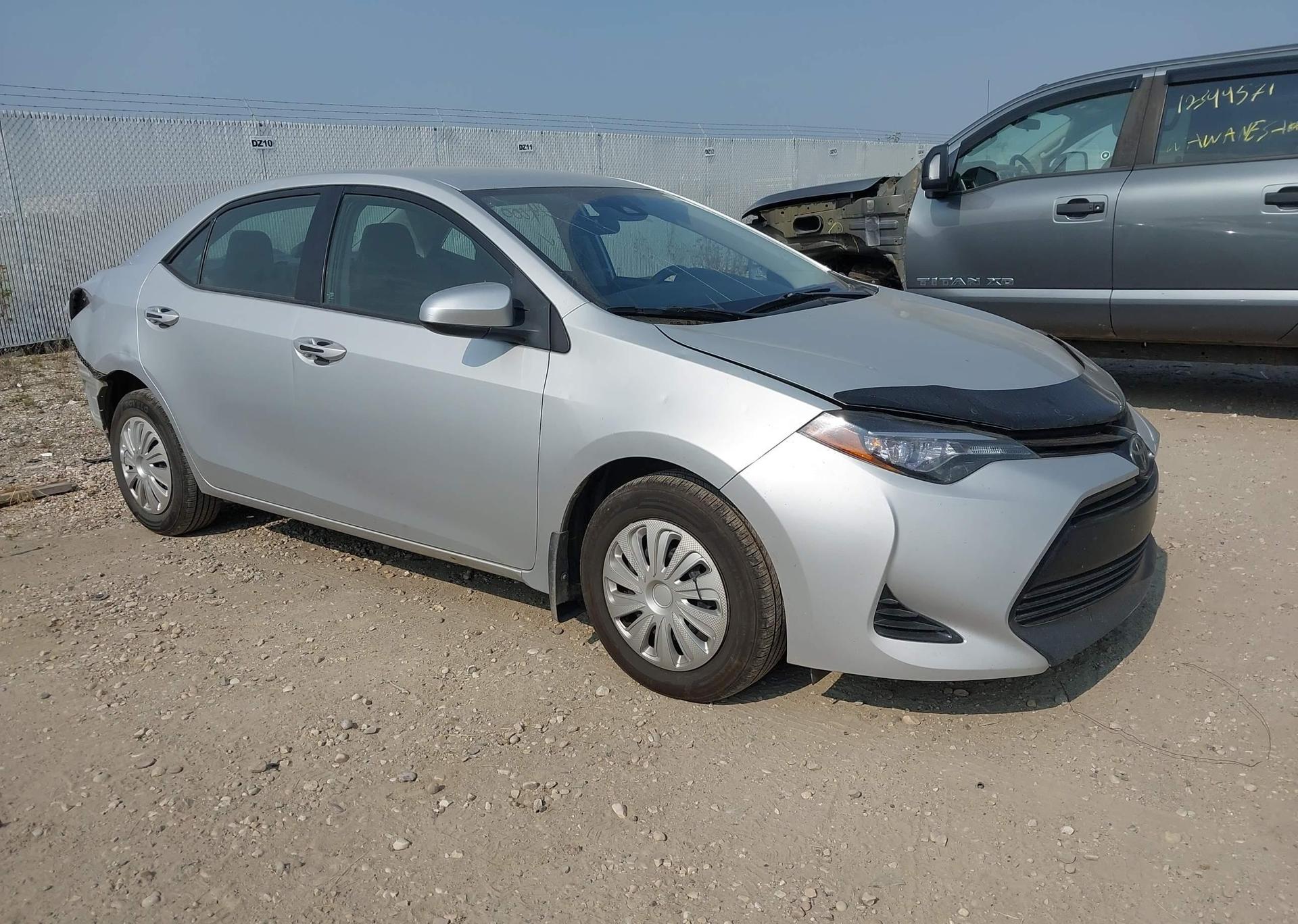 2017 TOYOTA COROLLA