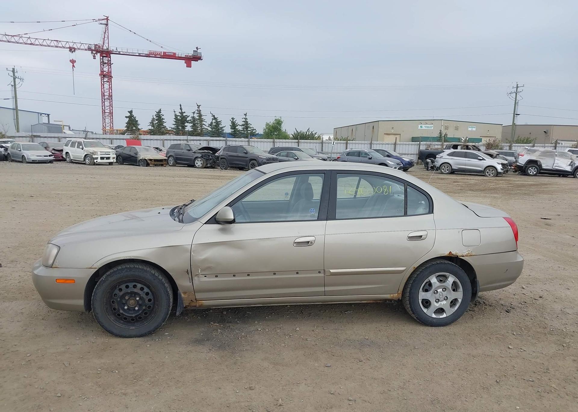 2002 HYUNDAI ELANTRA GLS