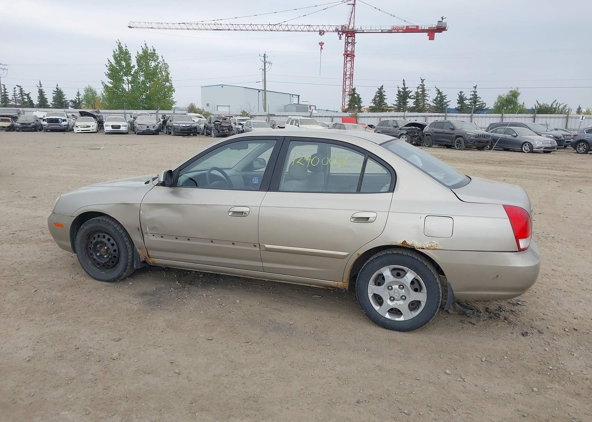 2002 HYUNDAI ELANTRA GLS