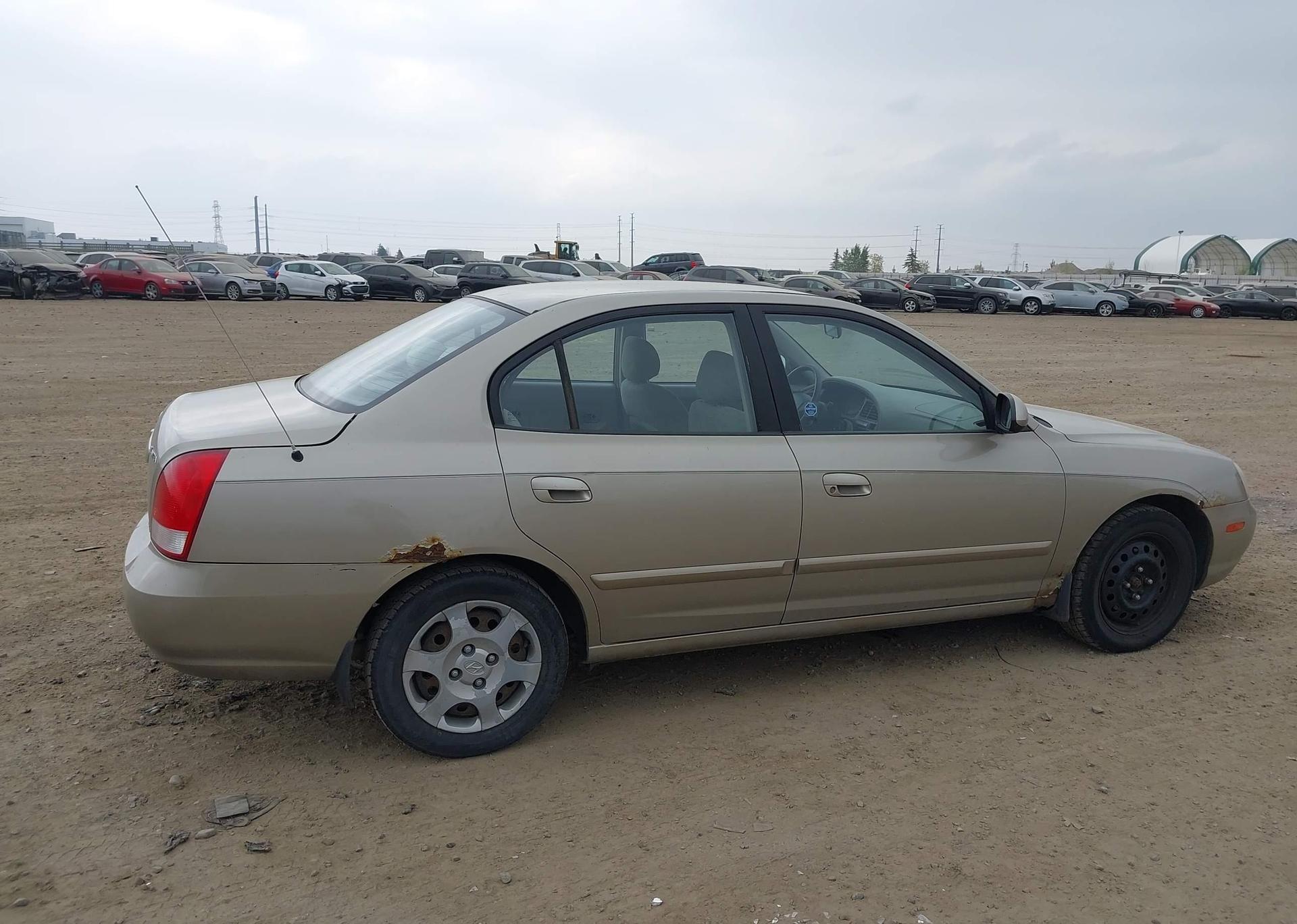 2002 HYUNDAI ELANTRA GLS