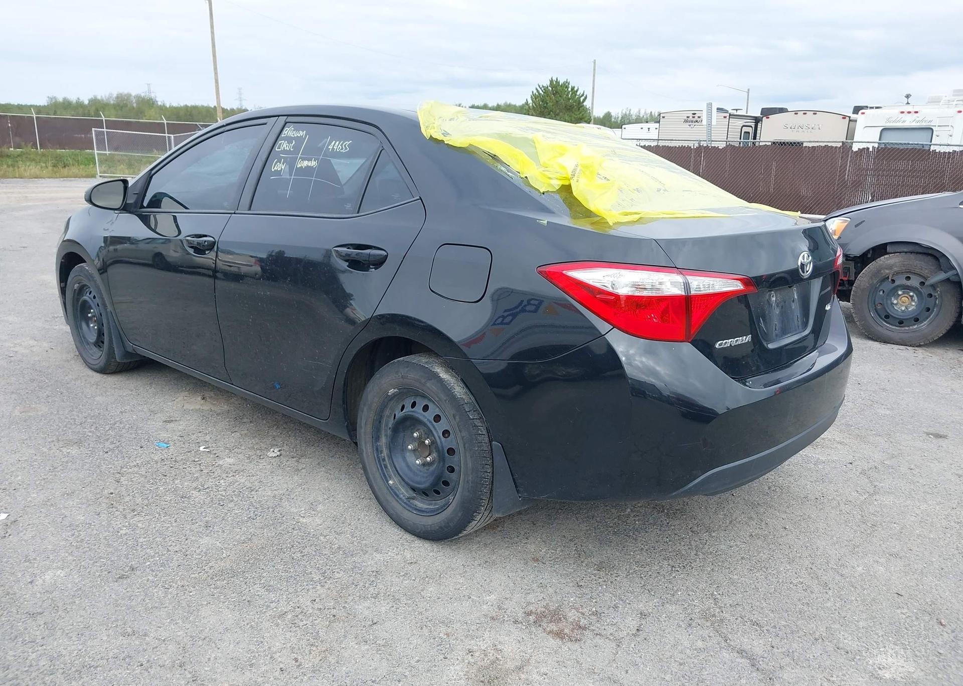 2016 TOYOTA COROLLA LE