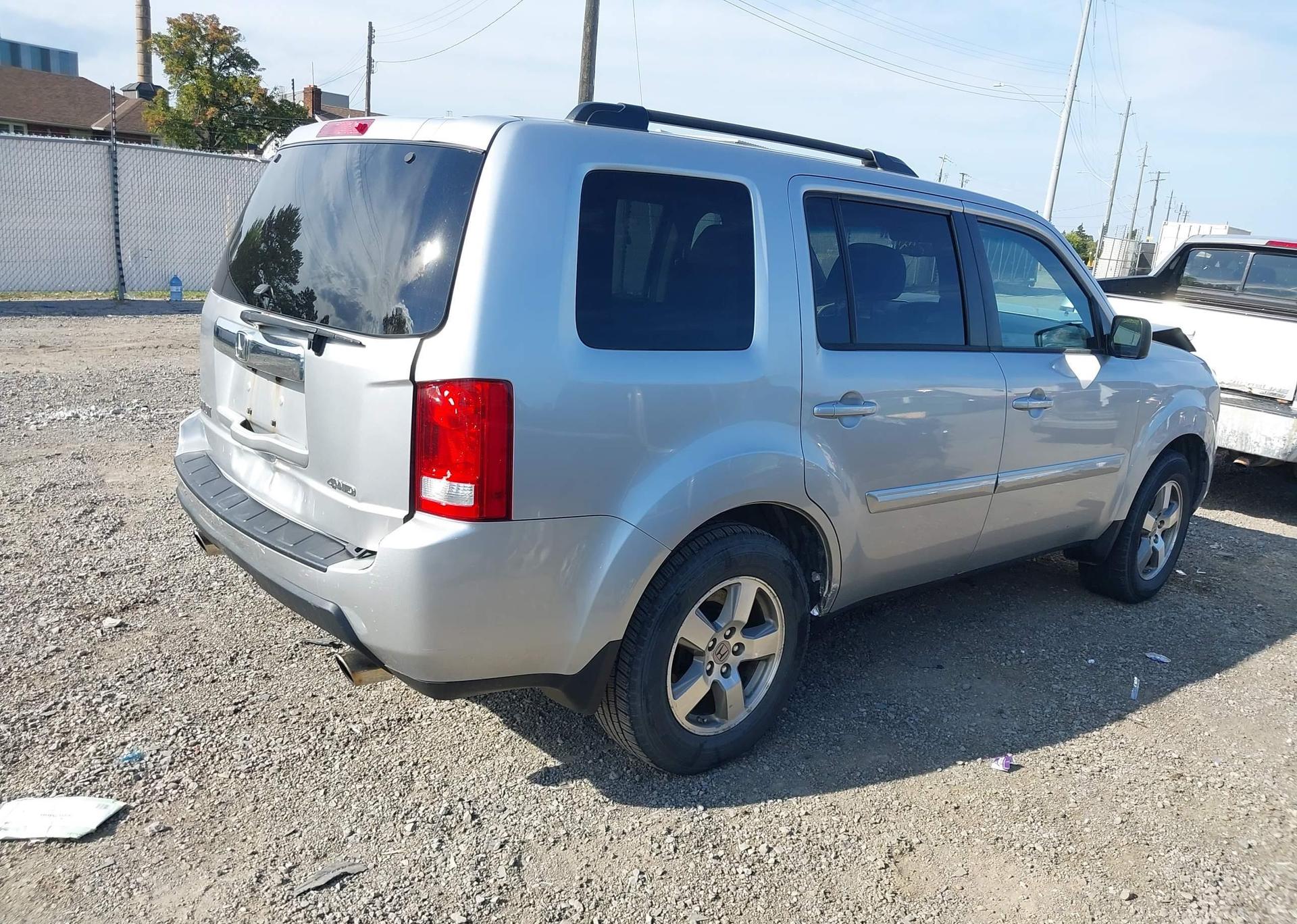 2011 HONDA PILOT EXL