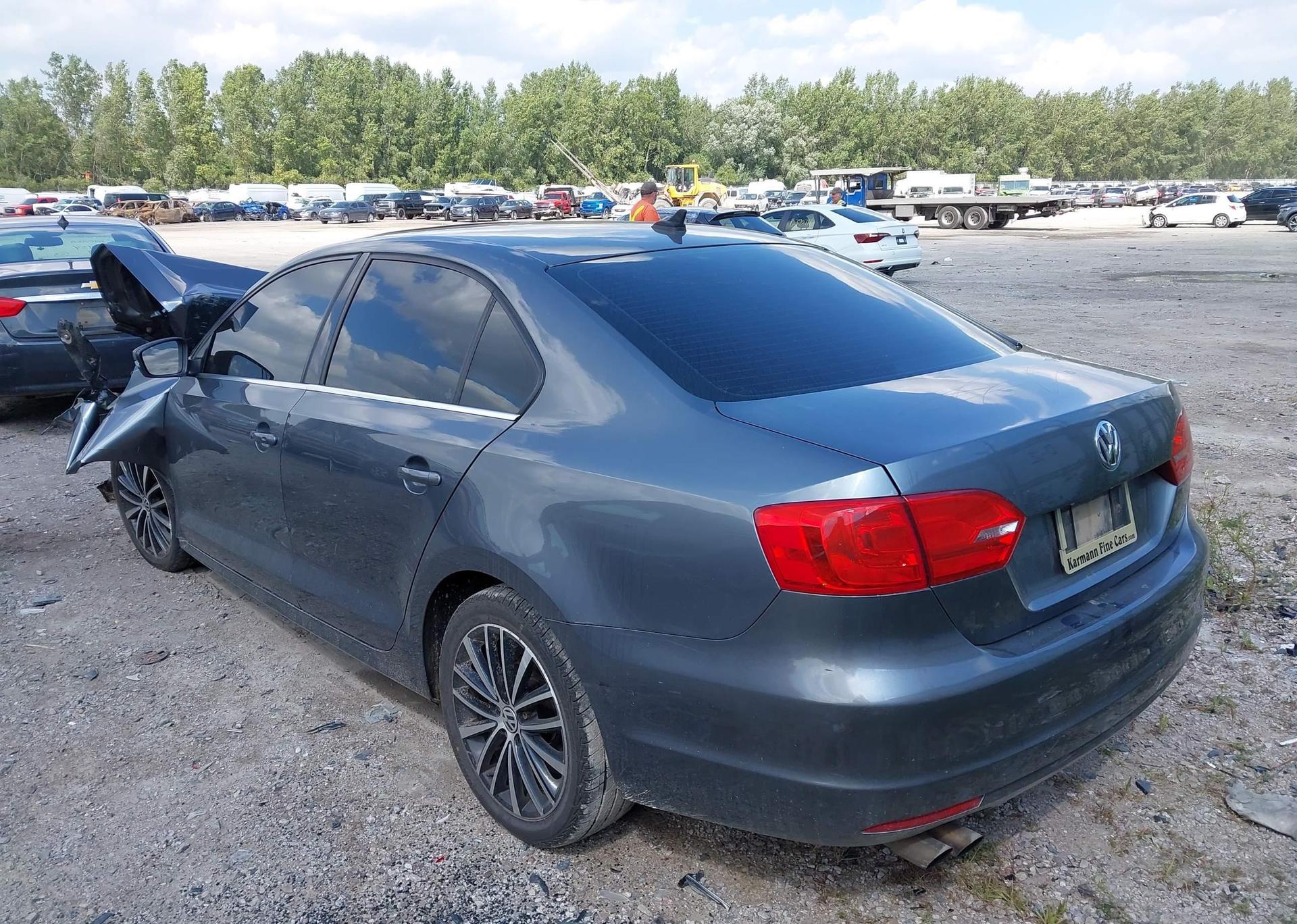 2014 VOLKSWAGEN JETTA 2.0 TDI HIGHLINE