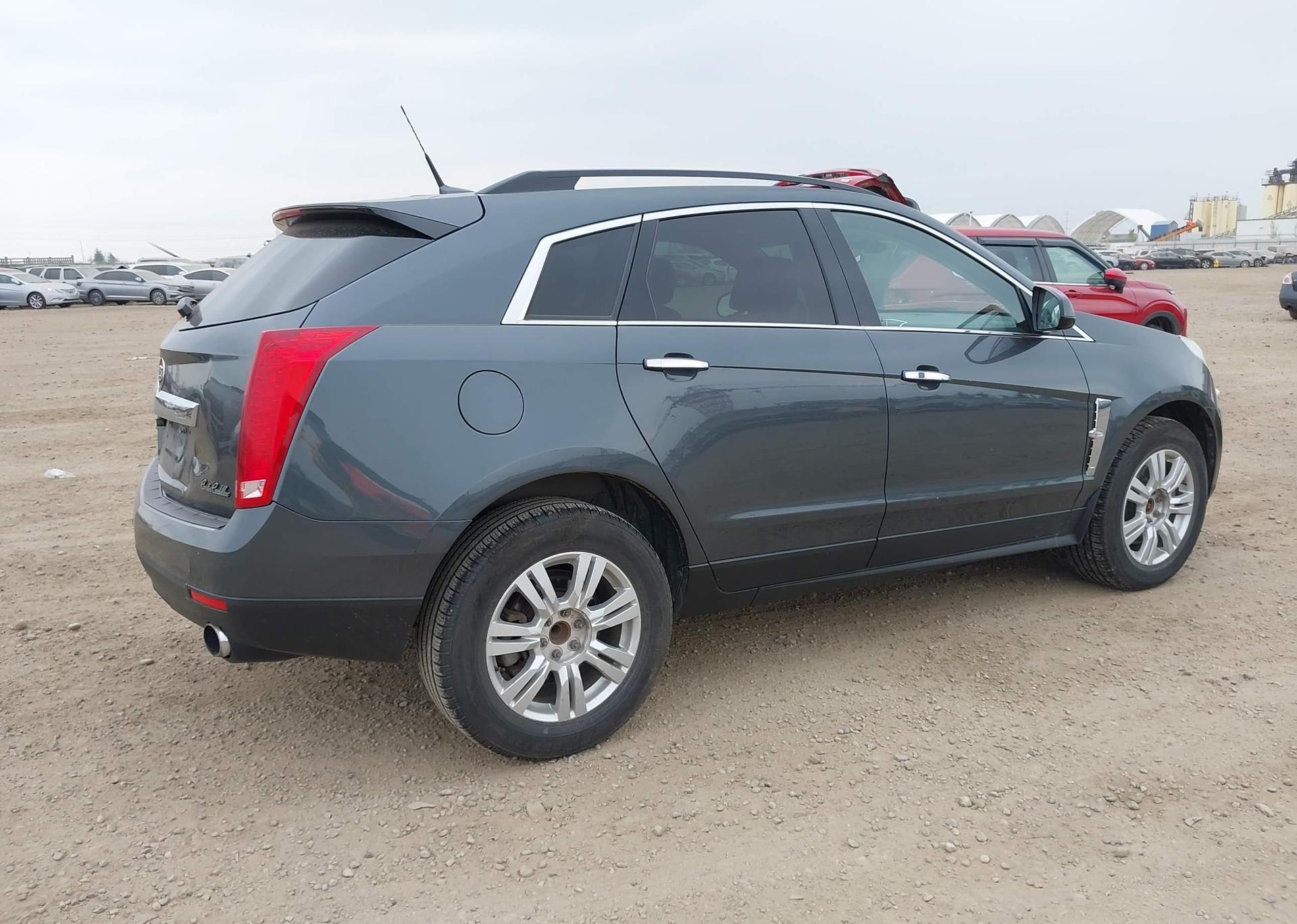 2011 CADILLAC SRX