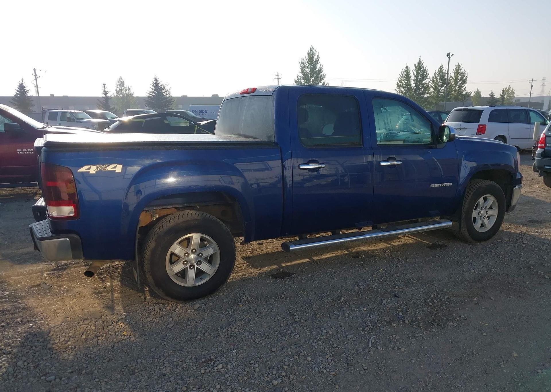 2013 GMC SIERRA K1500 SLE