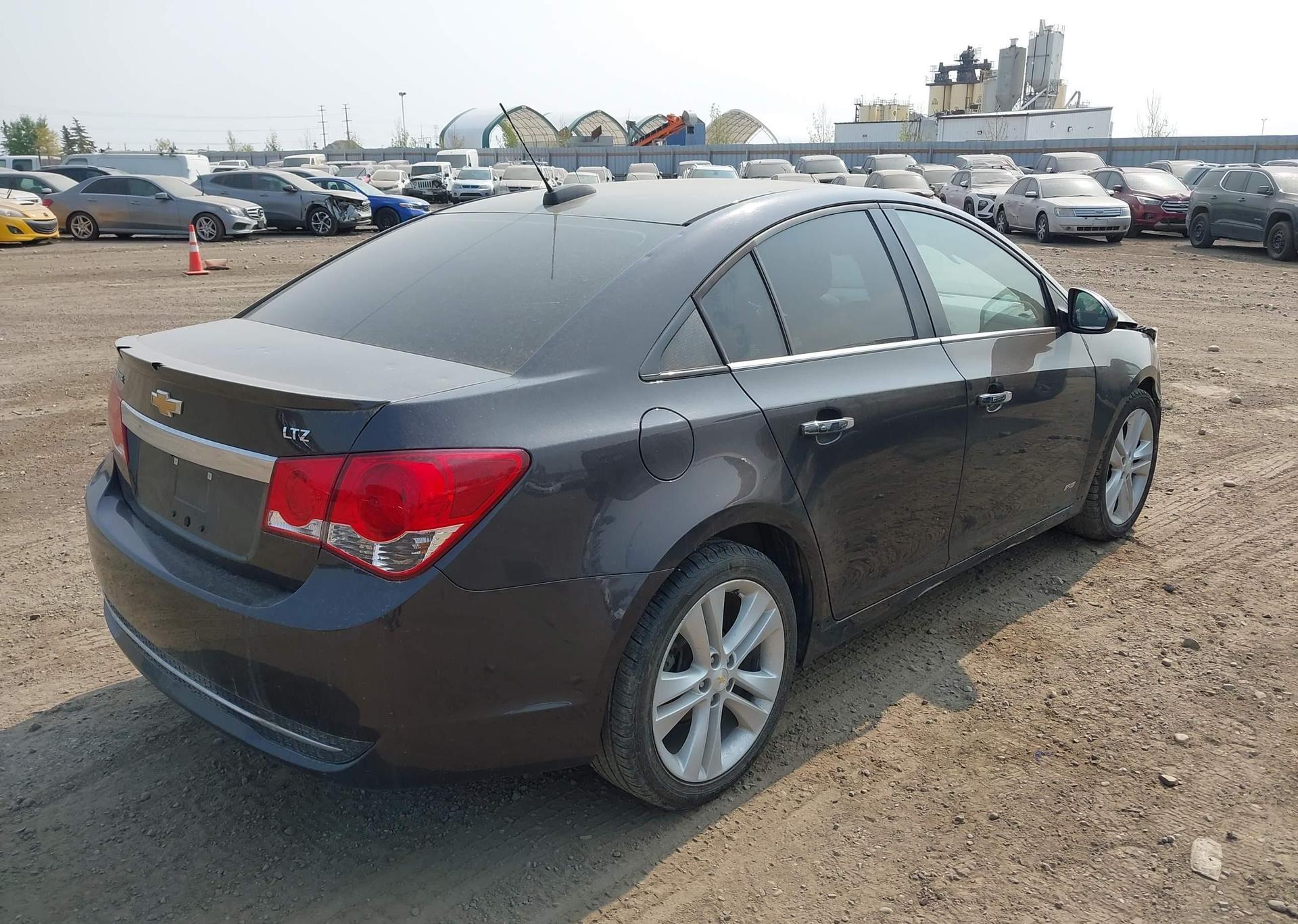 2016 CHEVROLET CRUZE LIMITED LTZ