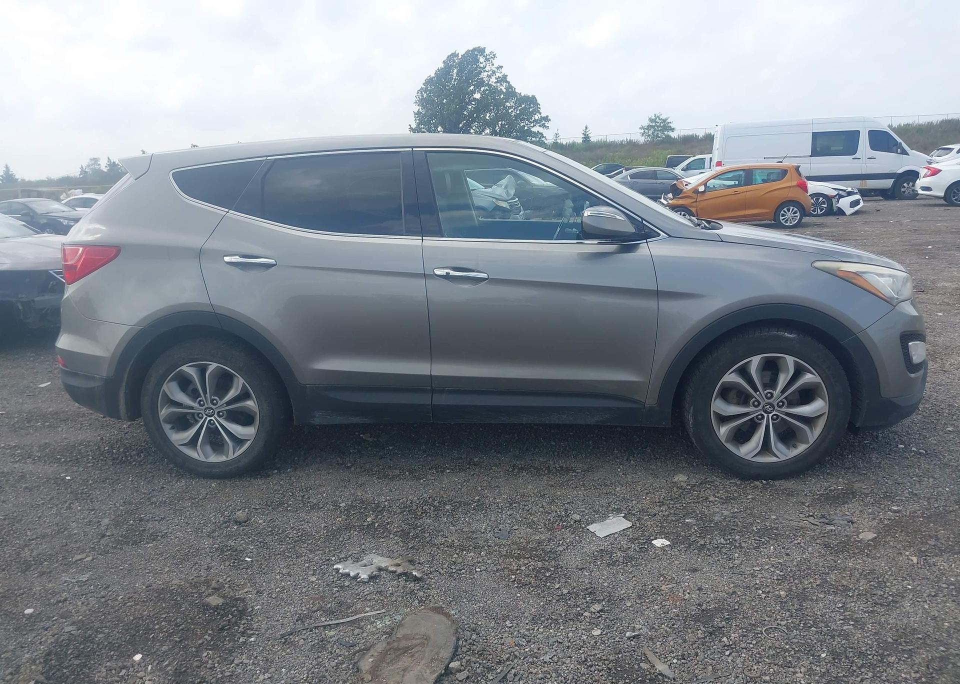 2013 HYUNDAI SANTA FE