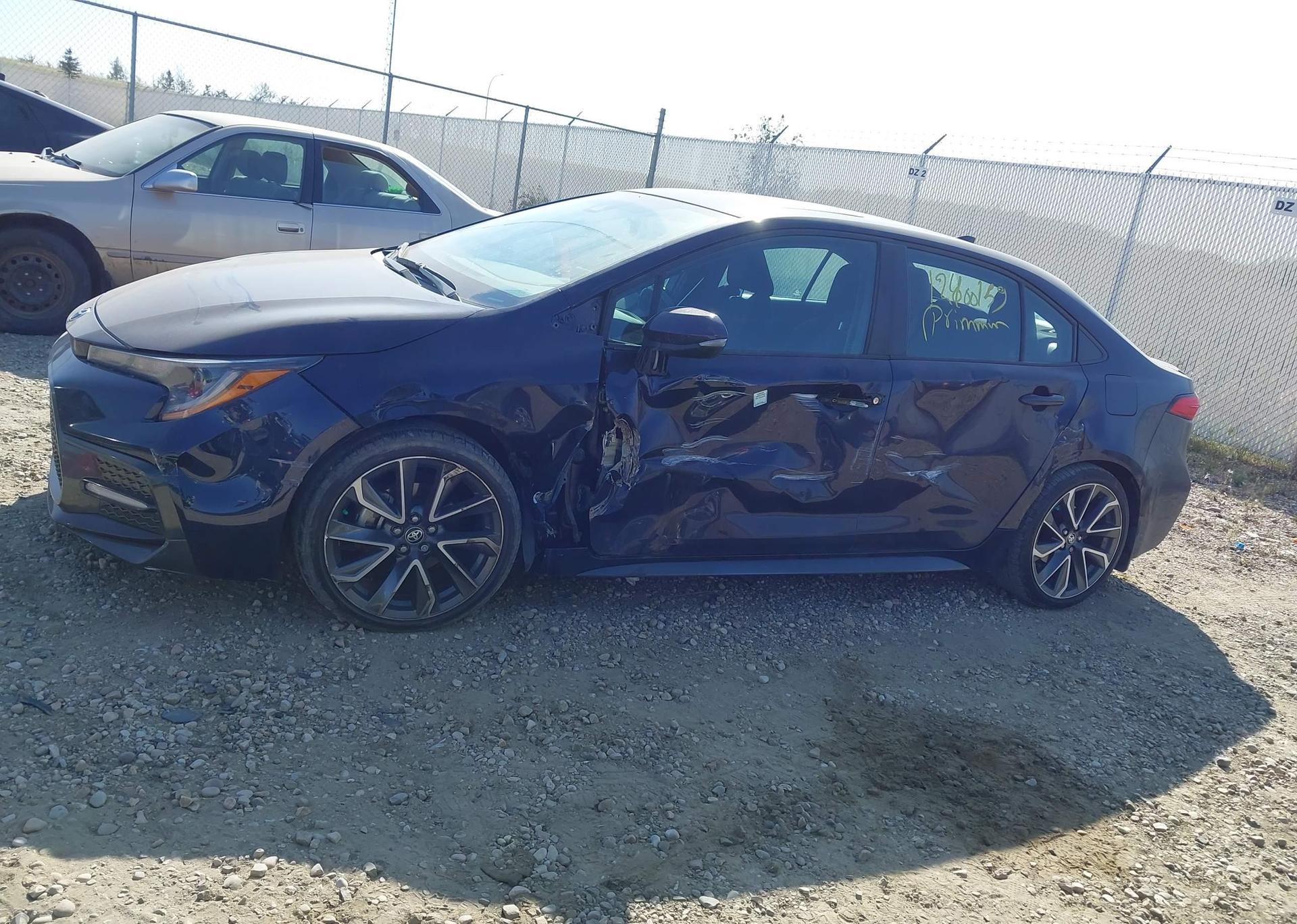 2022 TOYOTA COROLLA SE