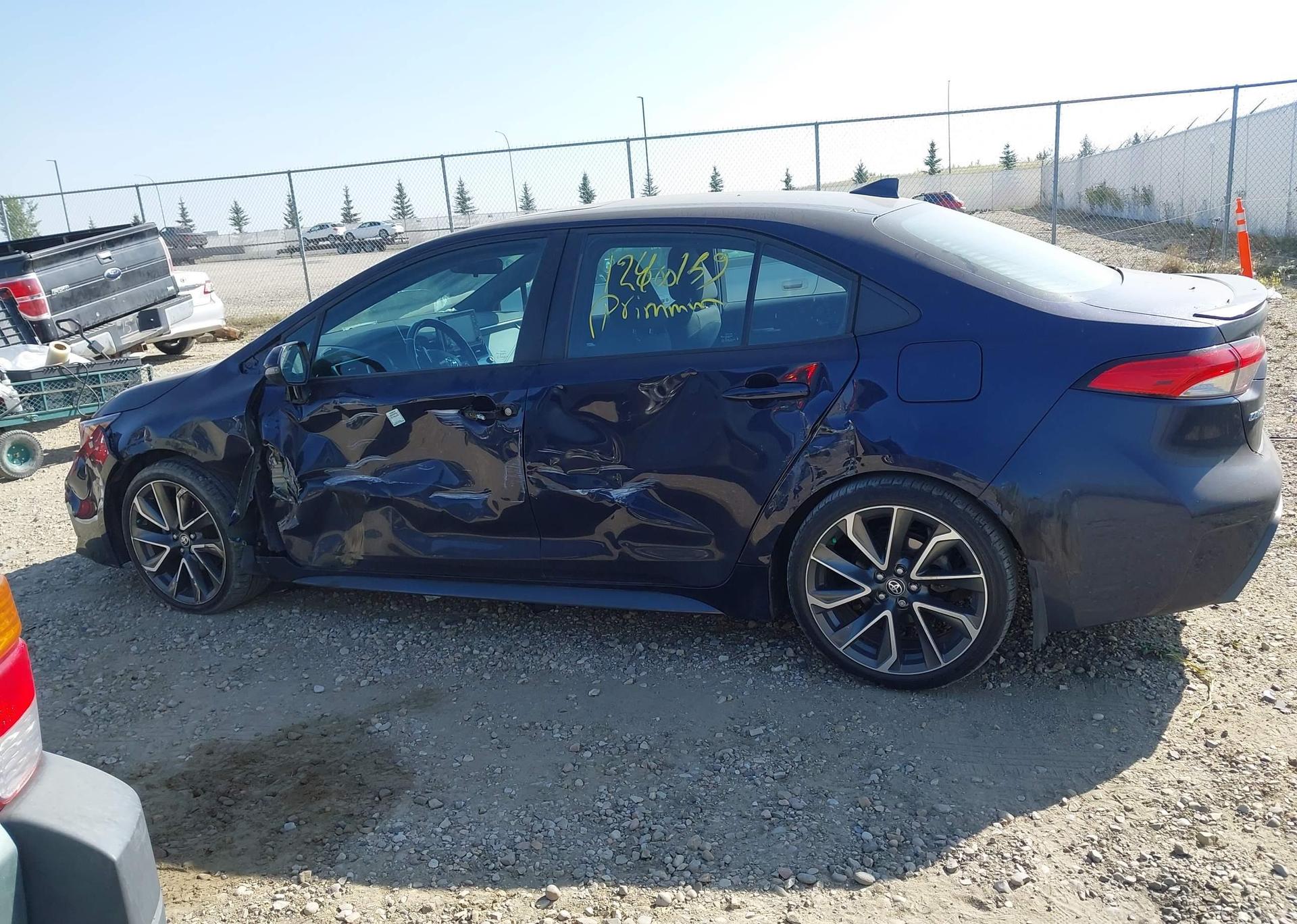 2022 TOYOTA COROLLA SE