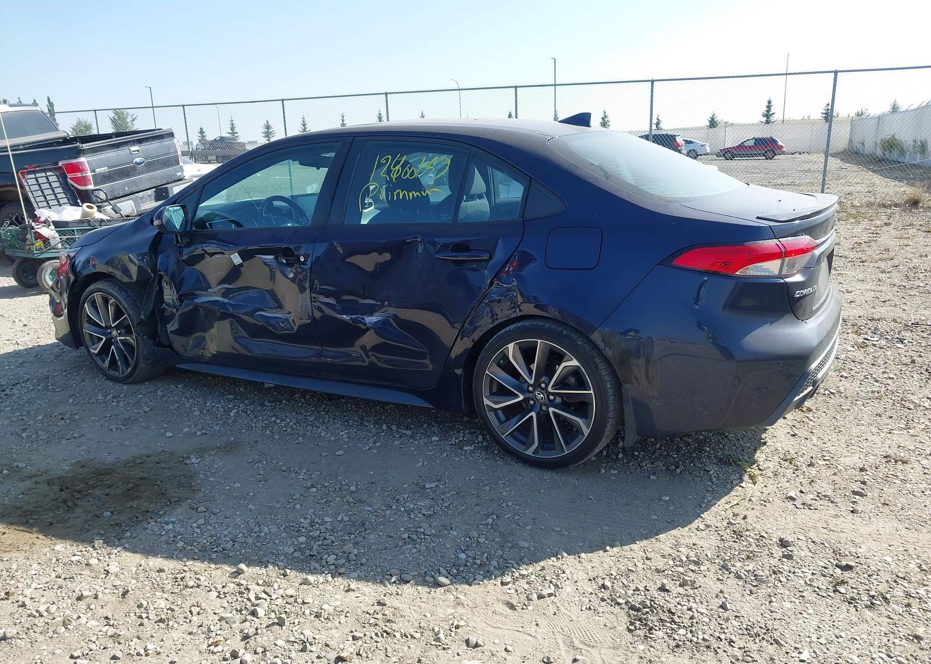 2022 TOYOTA COROLLA SE
