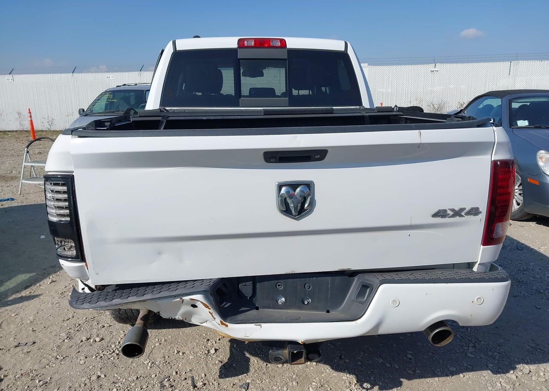 2017 RAM 1500 SPORT