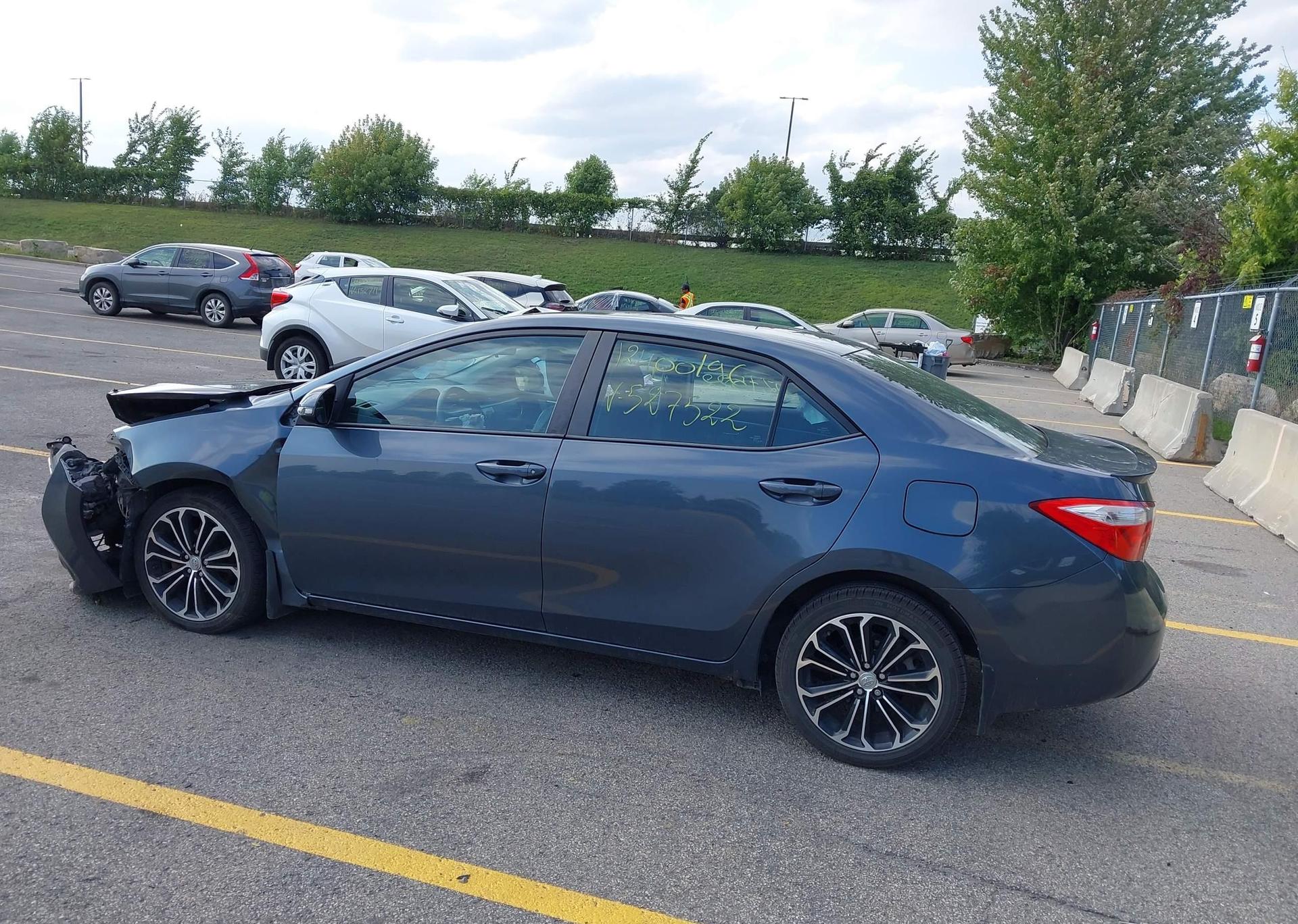 2016 TOYOTA COROLLA S